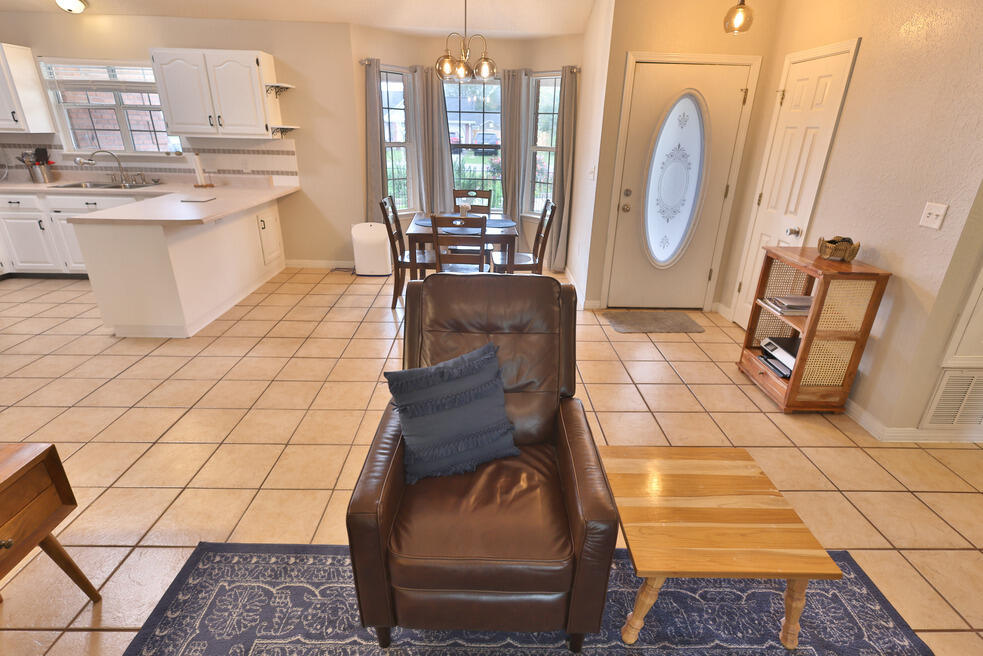 CORONADO VILLAGE PH 1 - Residential