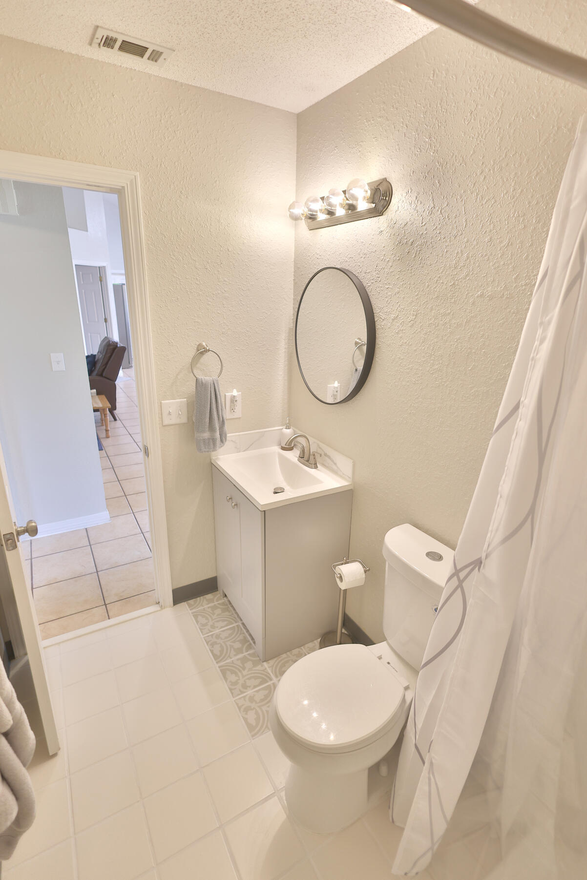 CORONADO VILLAGE PH 1 - Residential