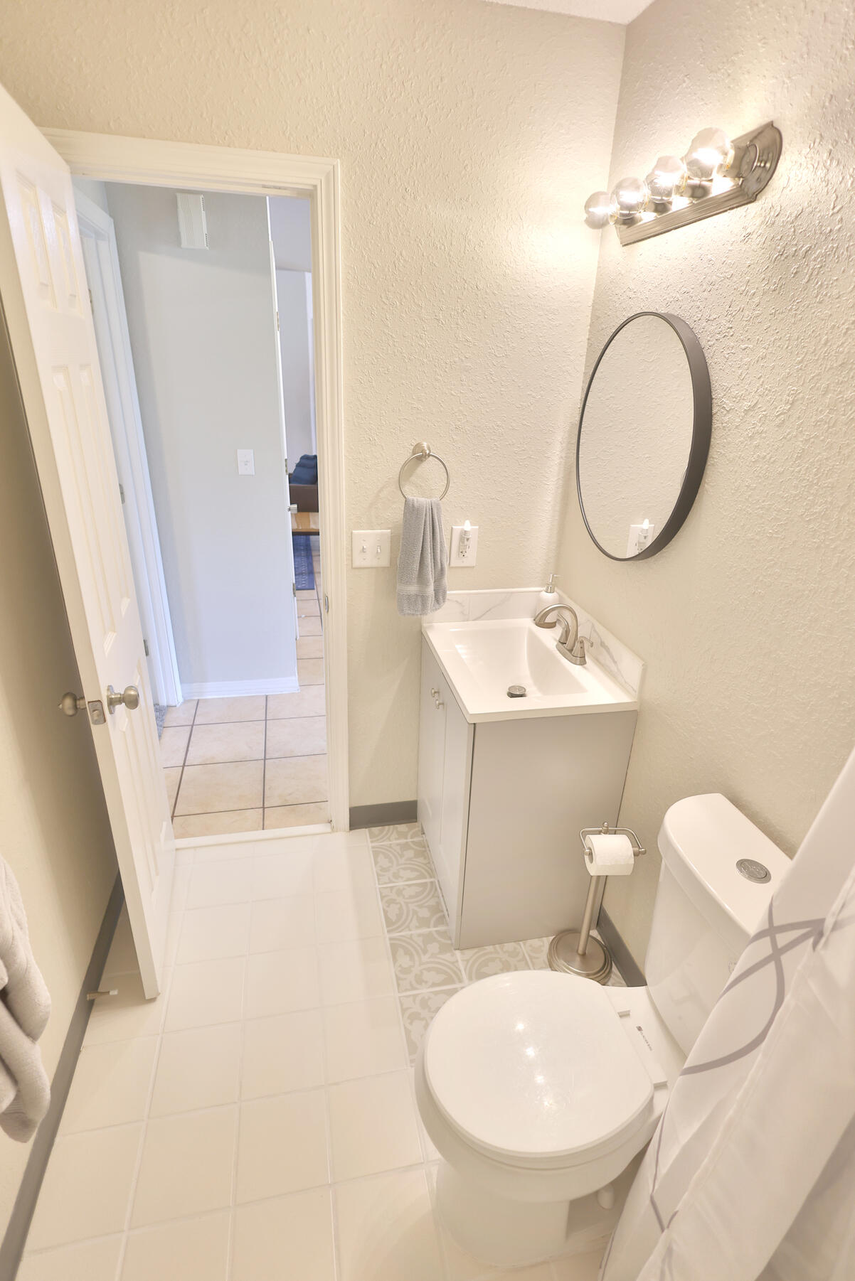 CORONADO VILLAGE PH 1 - Residential