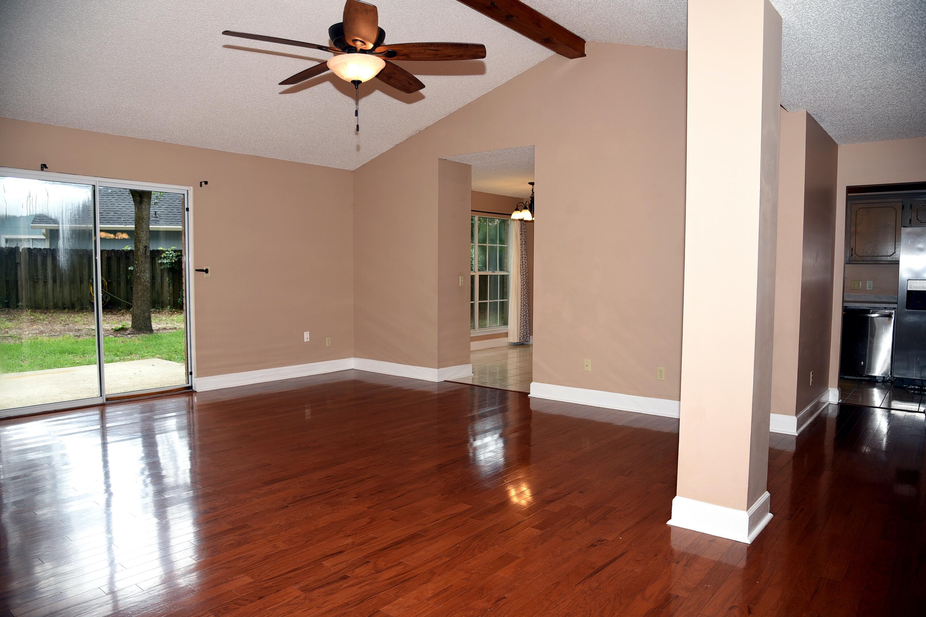 PARKWOOD AT BLUEWATER BAY - Residential Lease