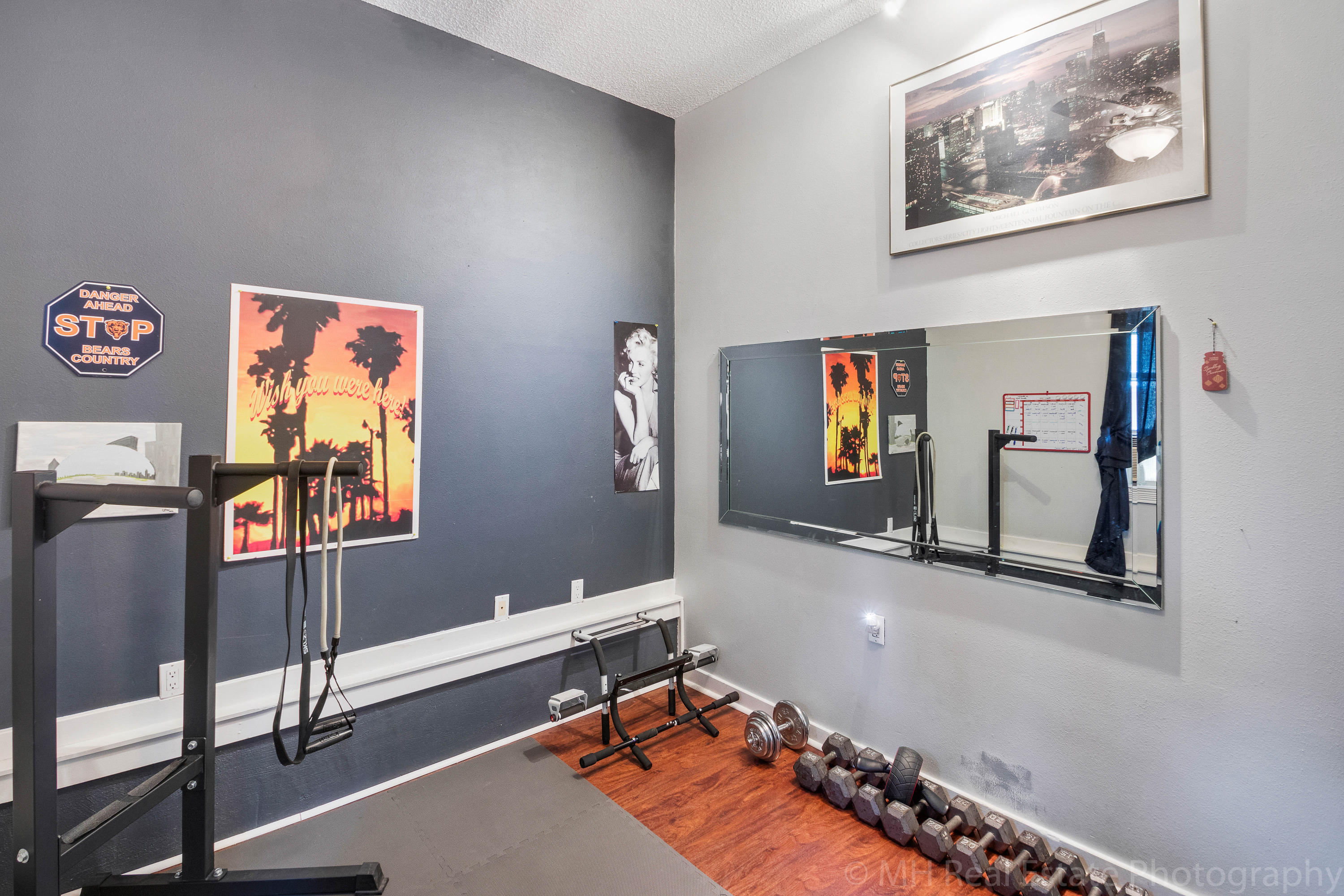 DANA POINTE - Residential