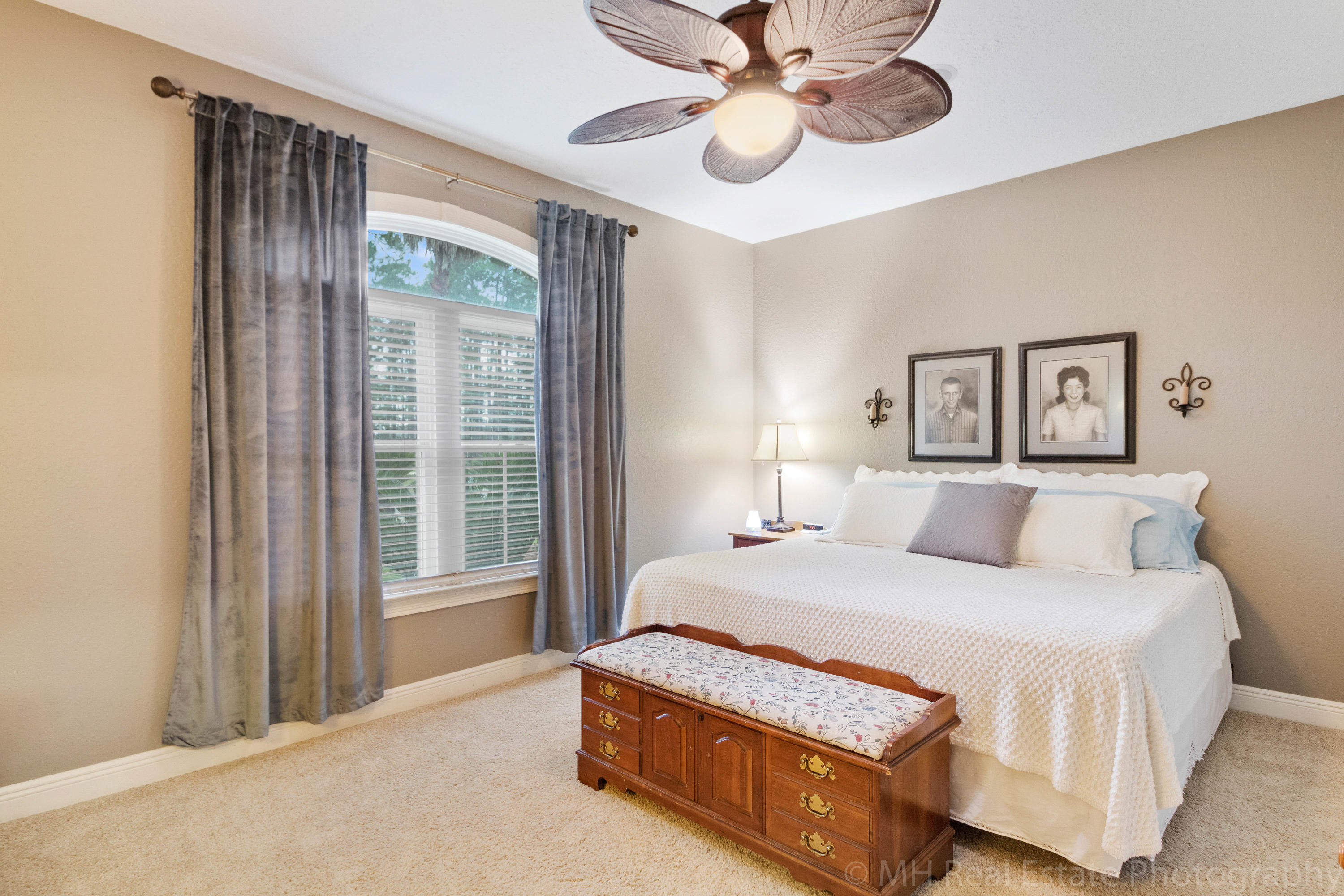 DANA POINTE - Residential