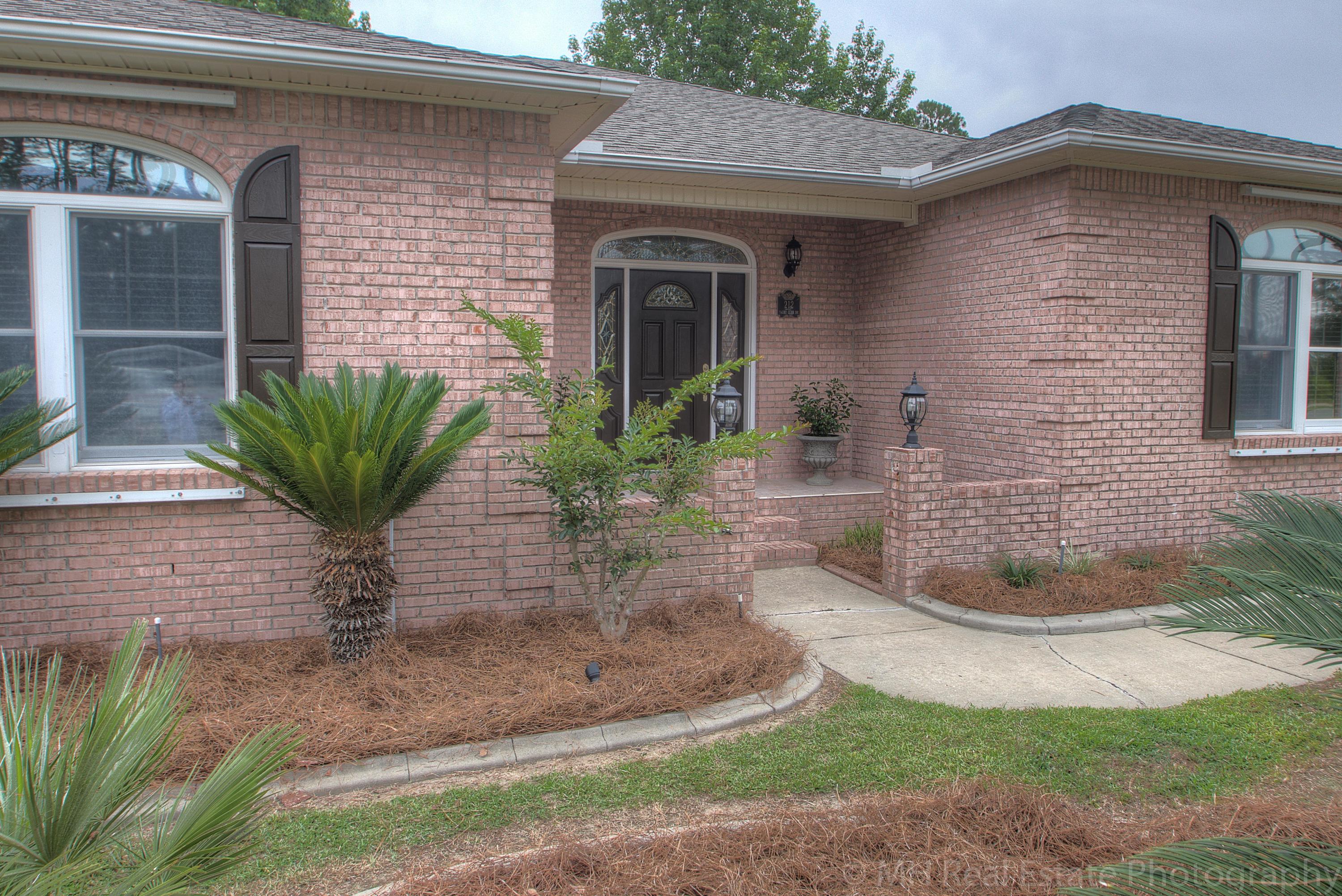 DANA POINTE - Residential