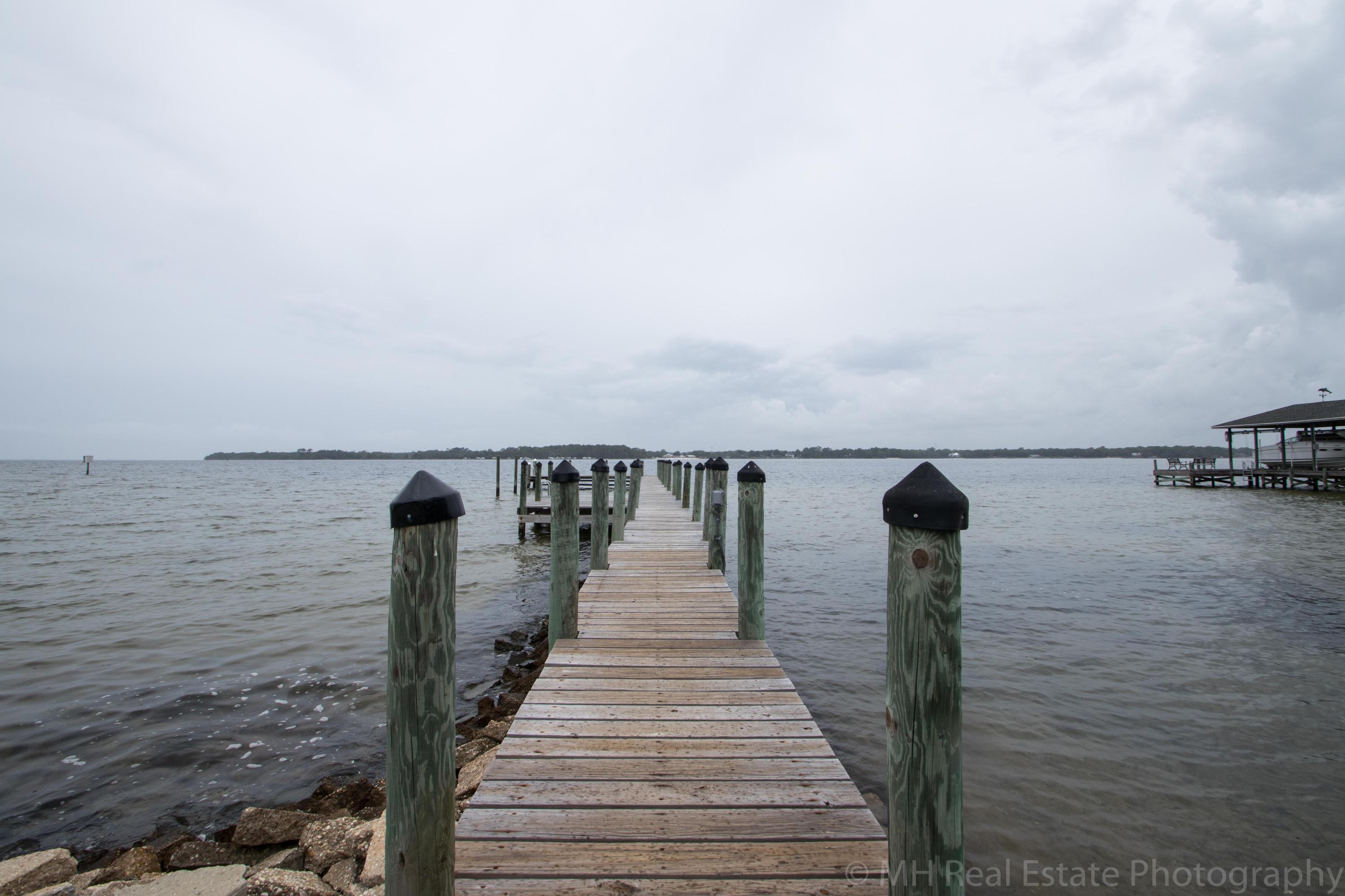 DANA POINTE - Residential