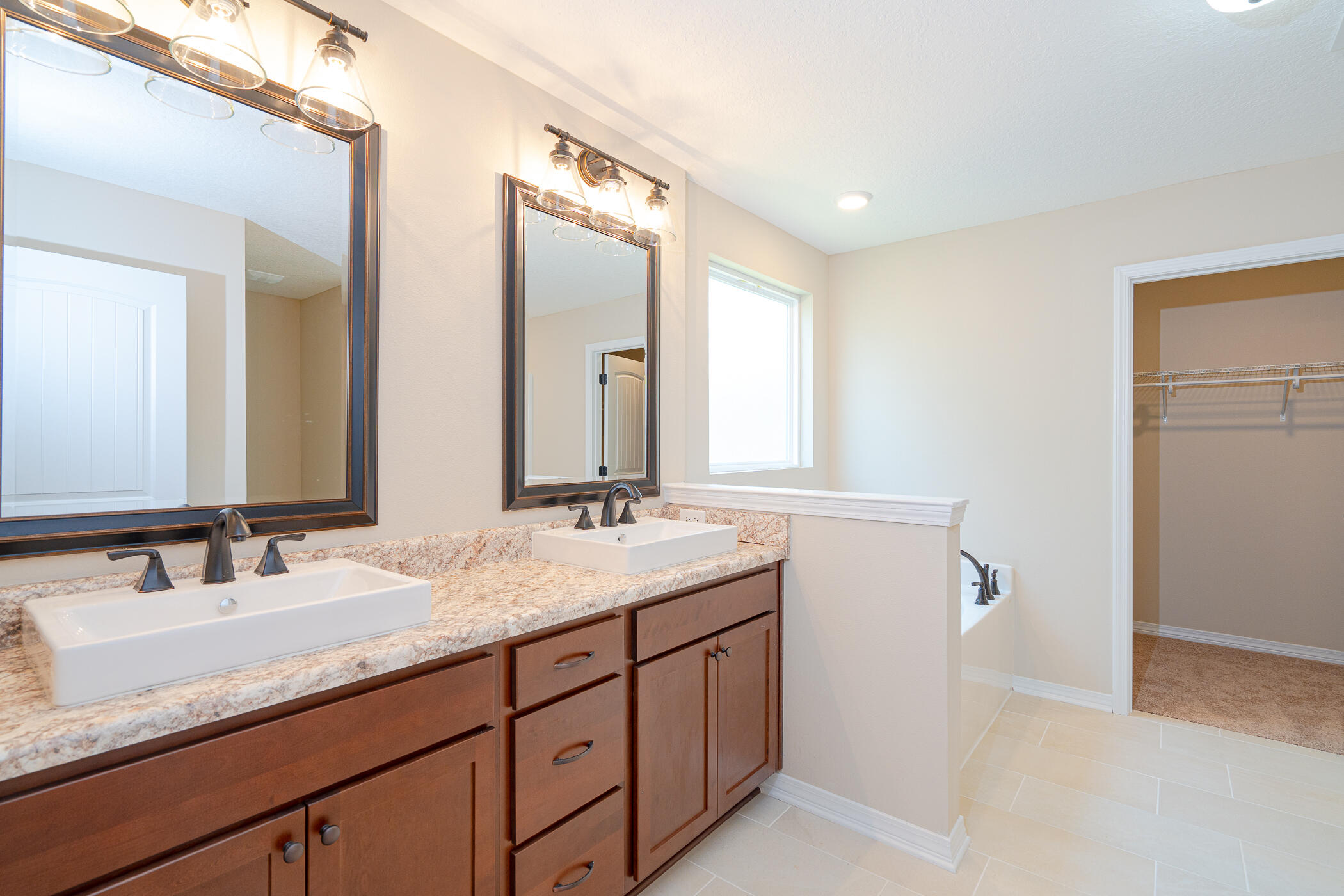 STILLWELL SOUTH - Residential