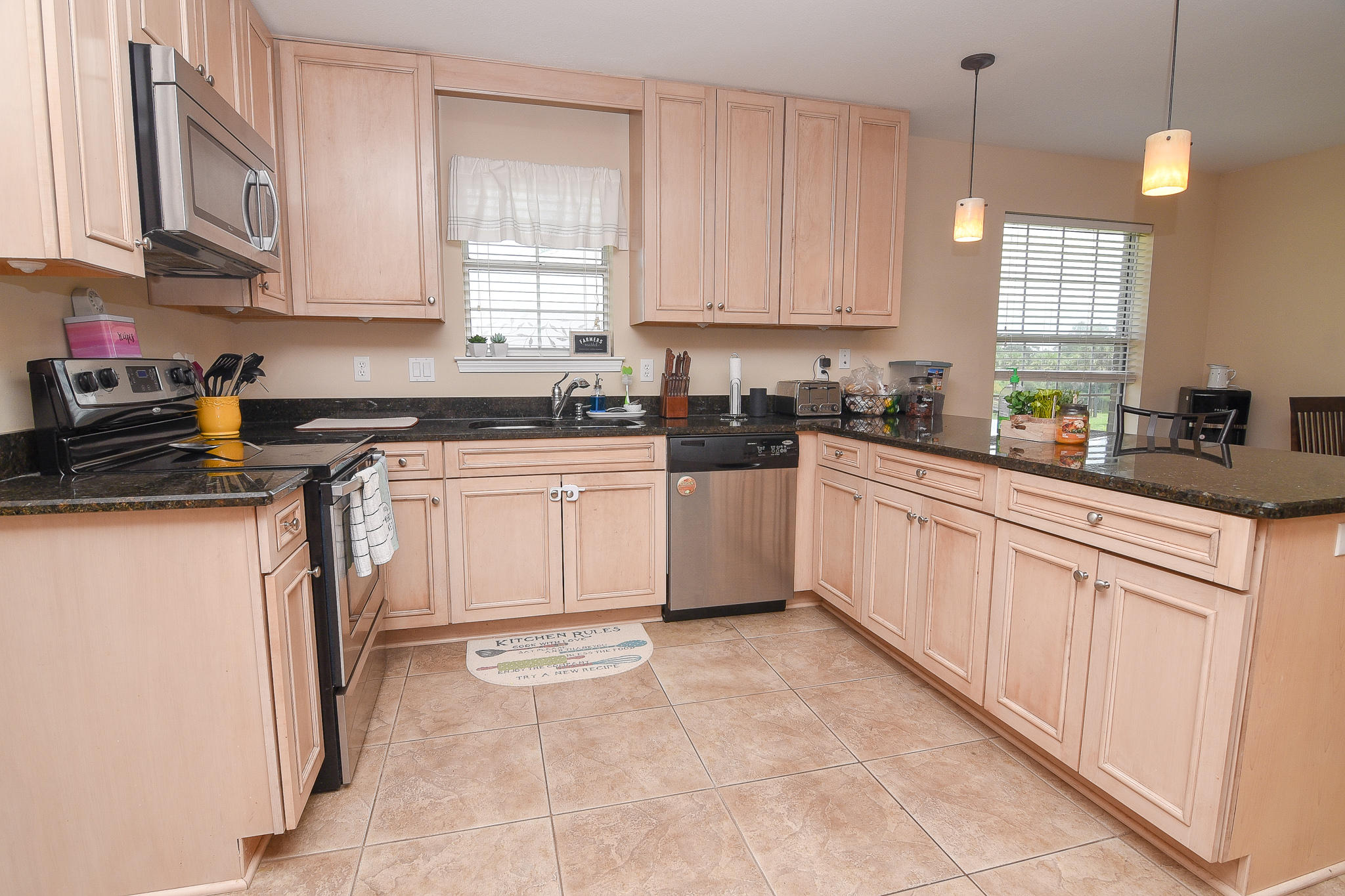 CREEKS EDGE THE - Residential