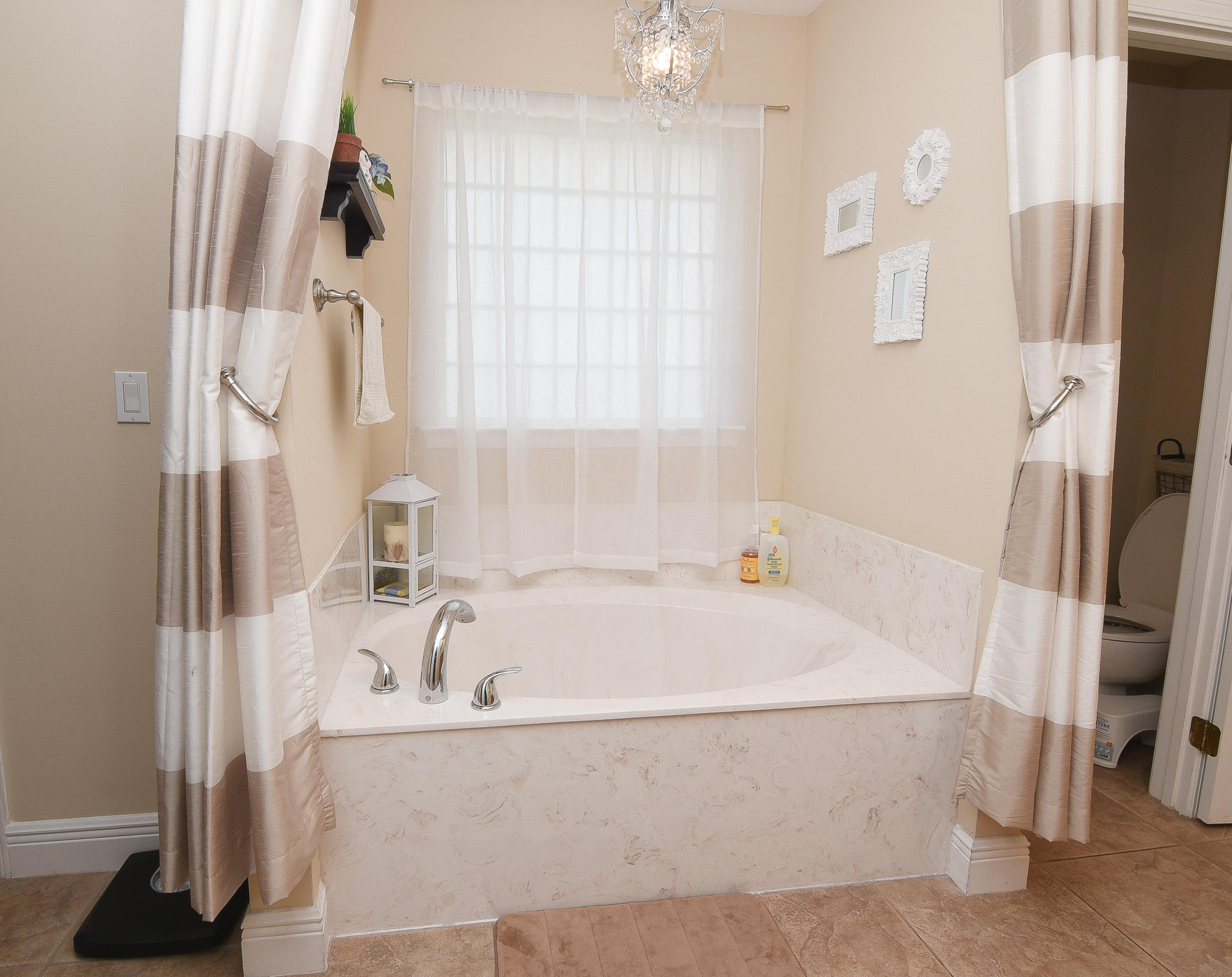 CREEKS EDGE THE - Residential