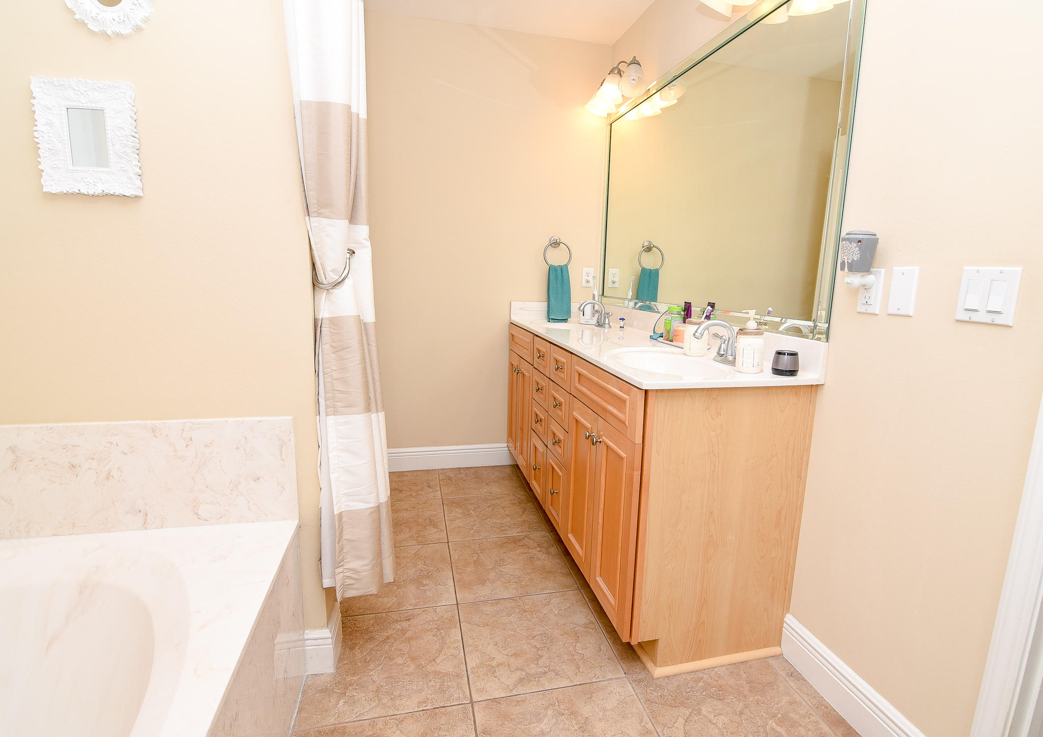 CREEKS EDGE THE - Residential