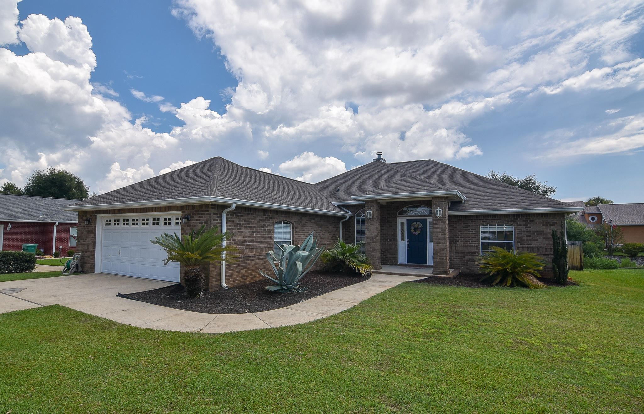 CREEKS EDGE THE - Residential