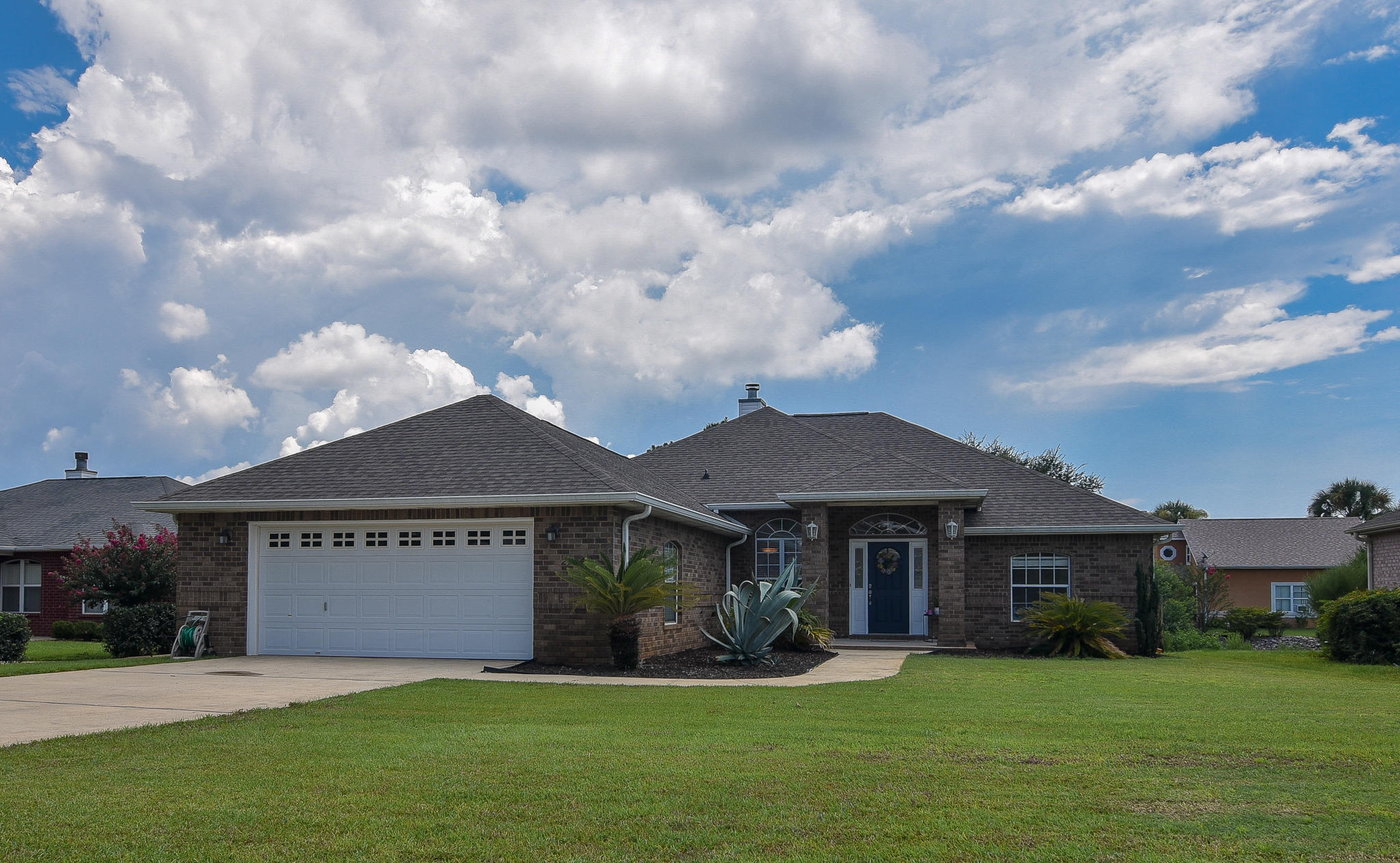 CREEKS EDGE THE - Residential