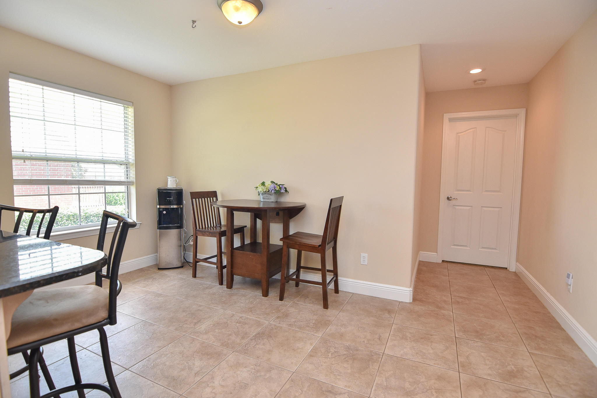 CREEKS EDGE THE - Residential