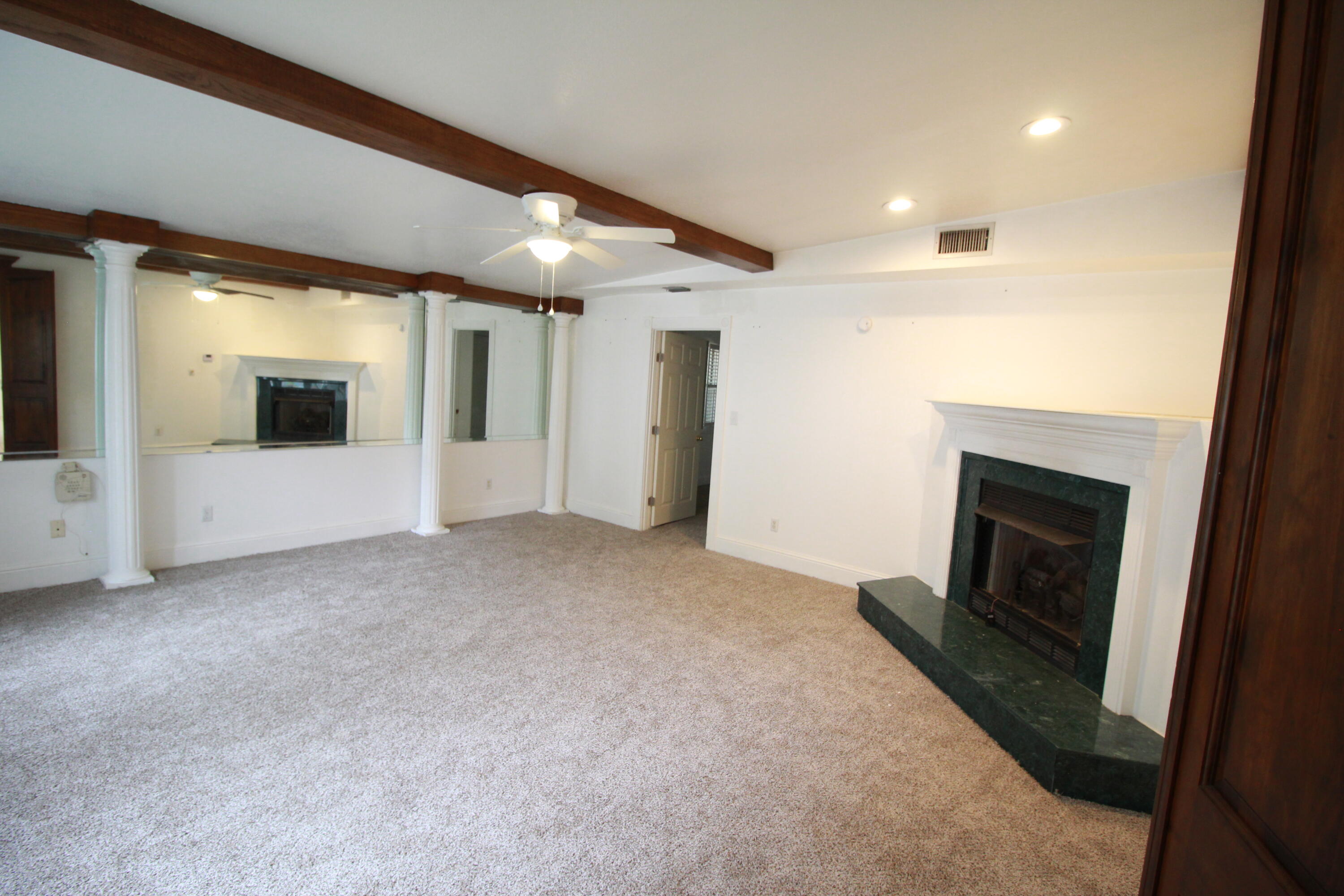 GARNIERS BEACH 2ND - Residential