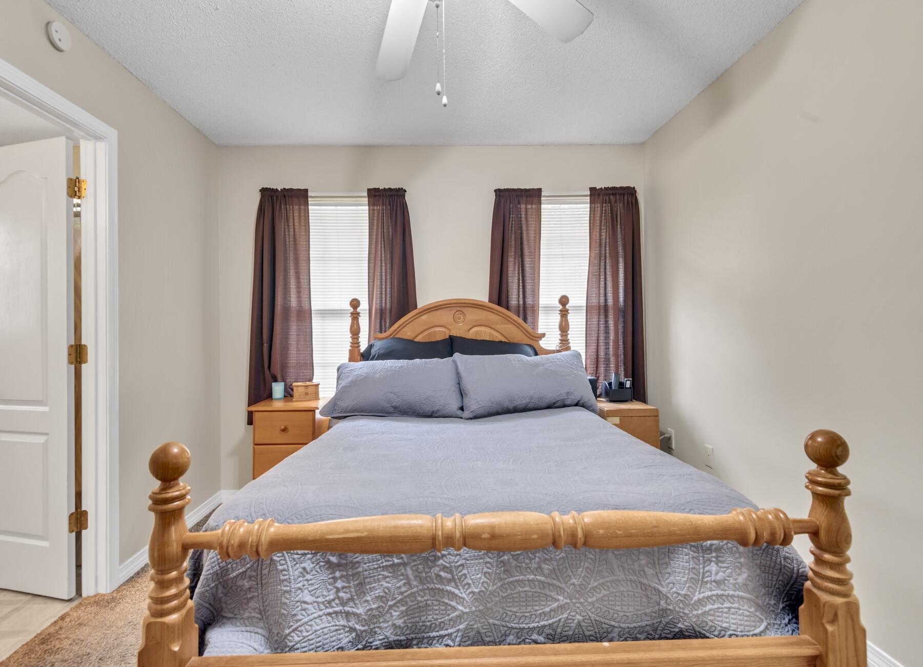 COUNTRY CLUB ESTATES - Residential