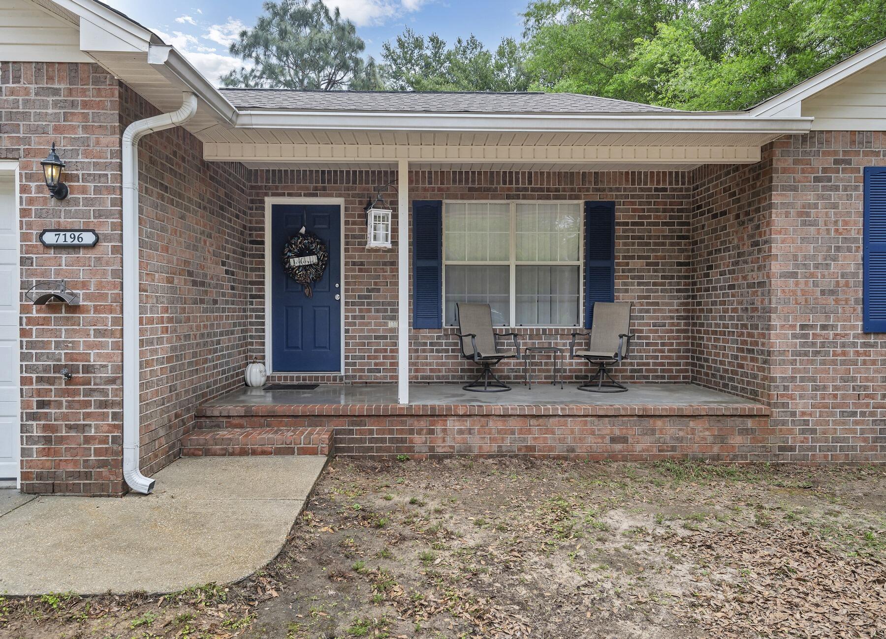 COUNTRY CLUB ESTATES - Residential