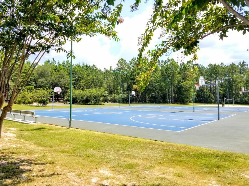 LAGRANGE SHORES - Land