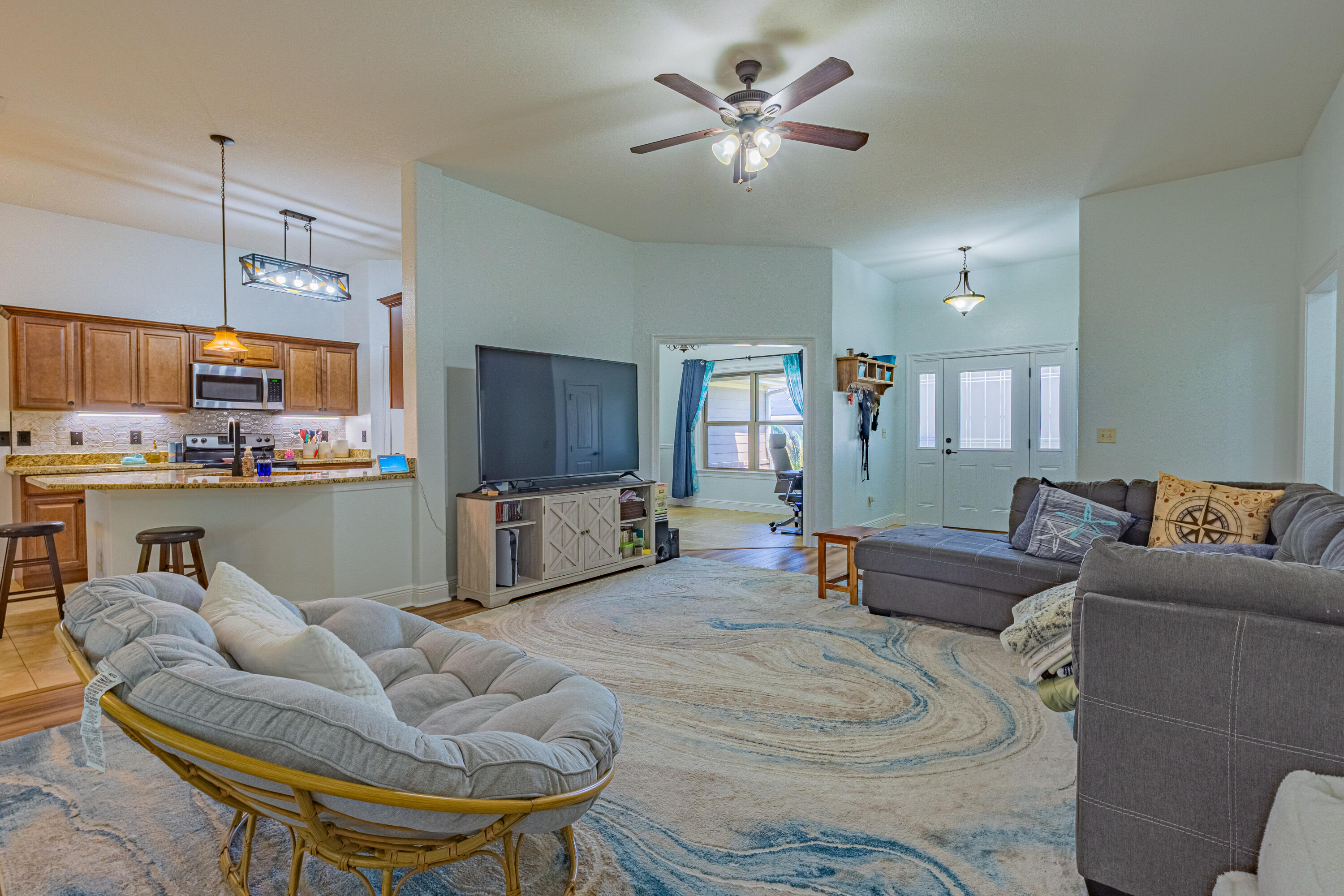 HOLLEY BY THE SEA - Residential