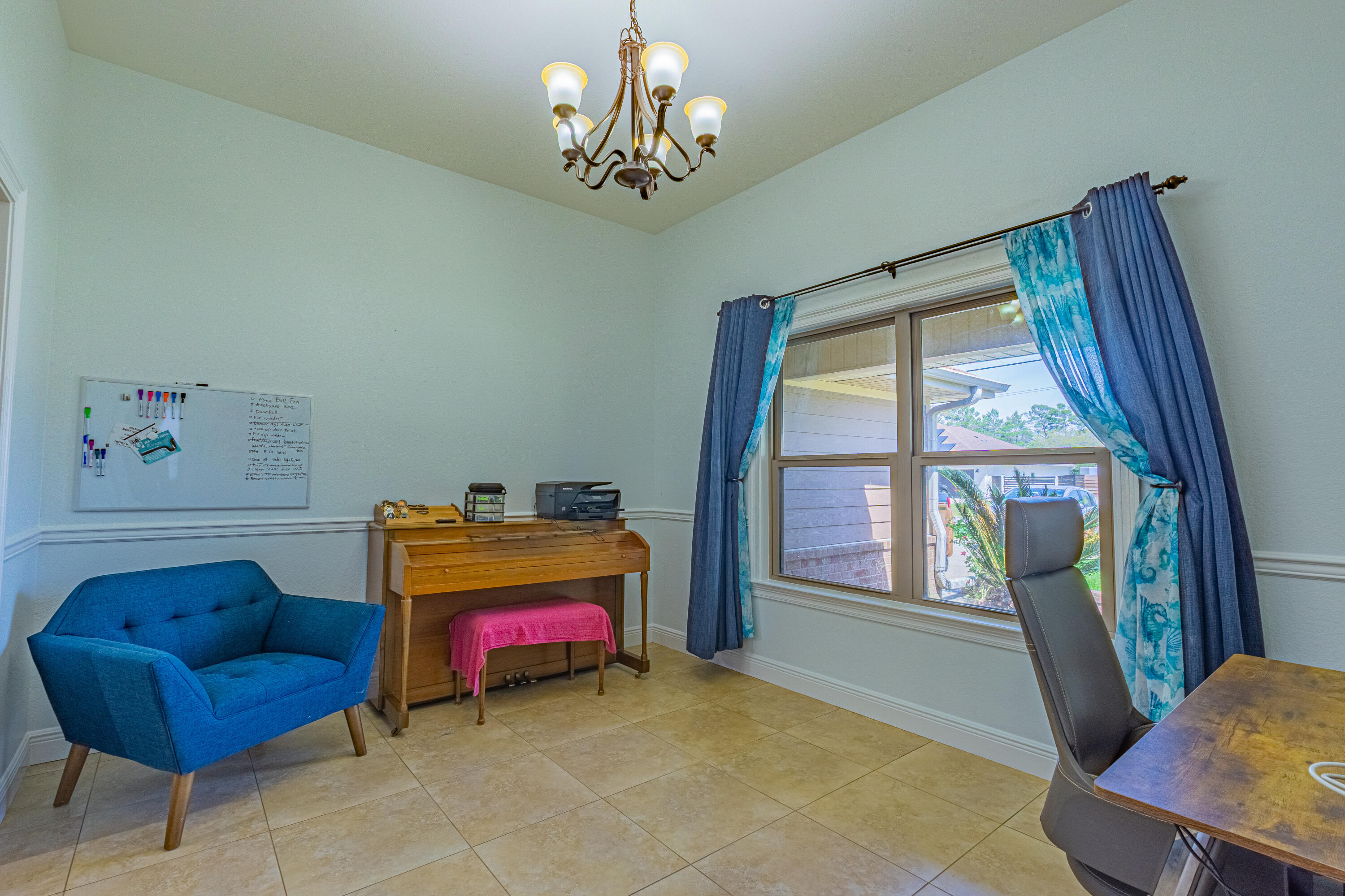 HOLLEY BY THE SEA - Residential