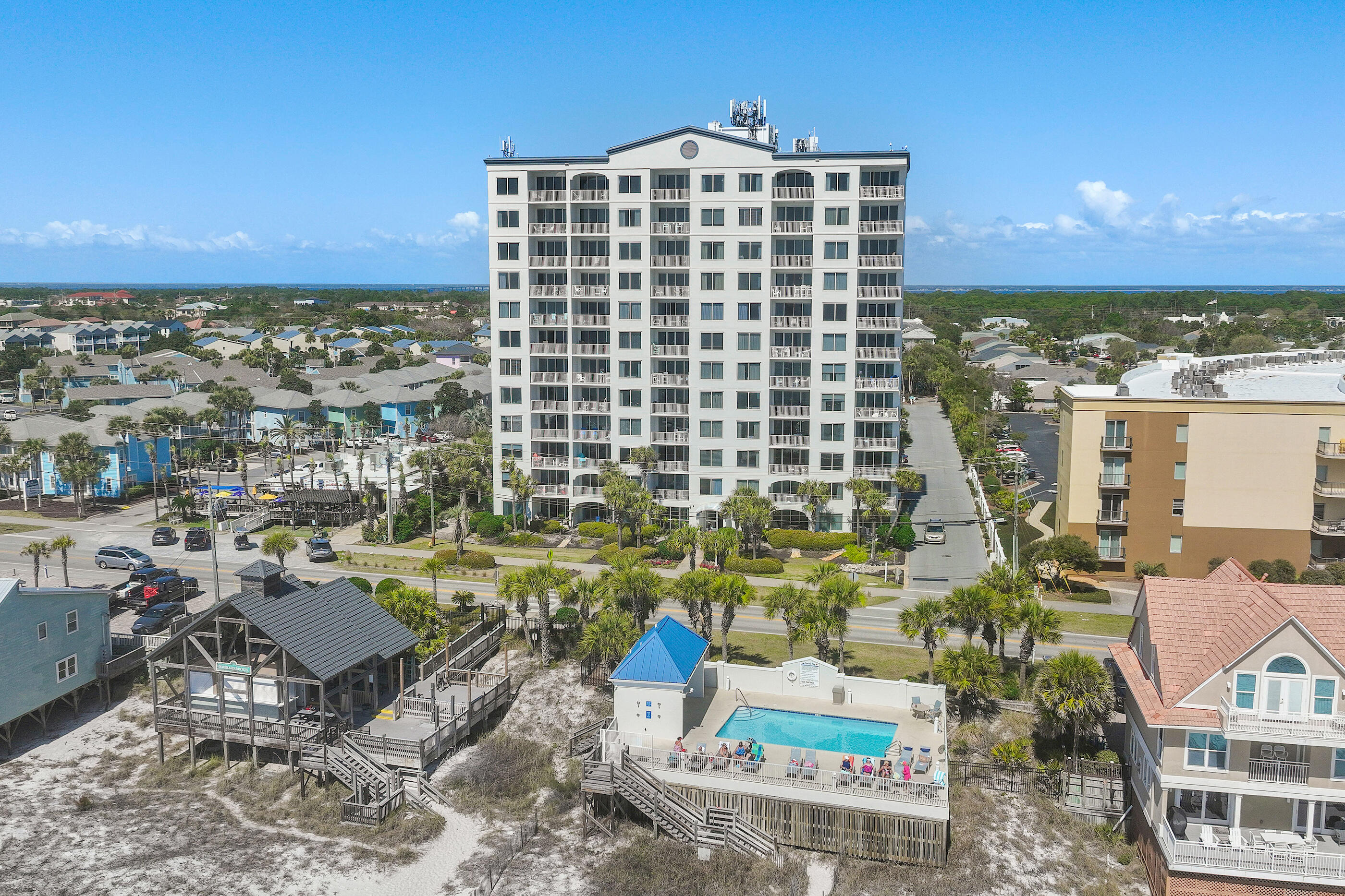 LEEWARD KEY - Residential