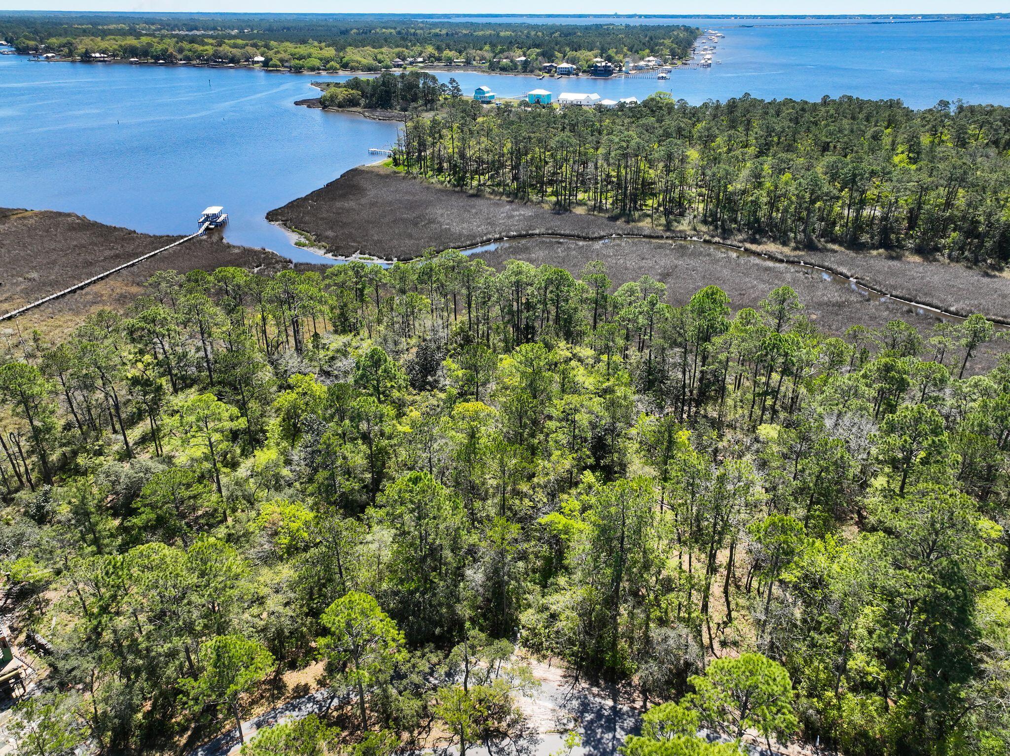 CROSS CREEK SHORES - Land