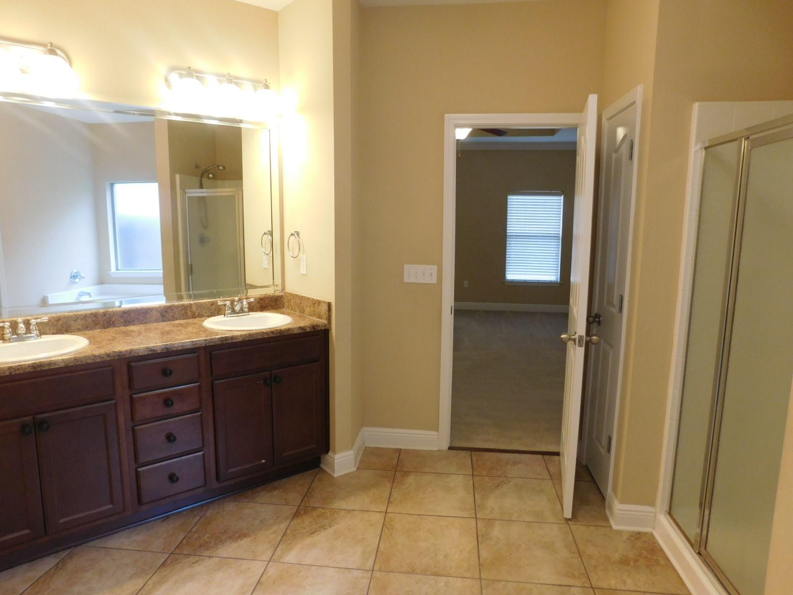 ROLLING RIDGE S/D - Residential