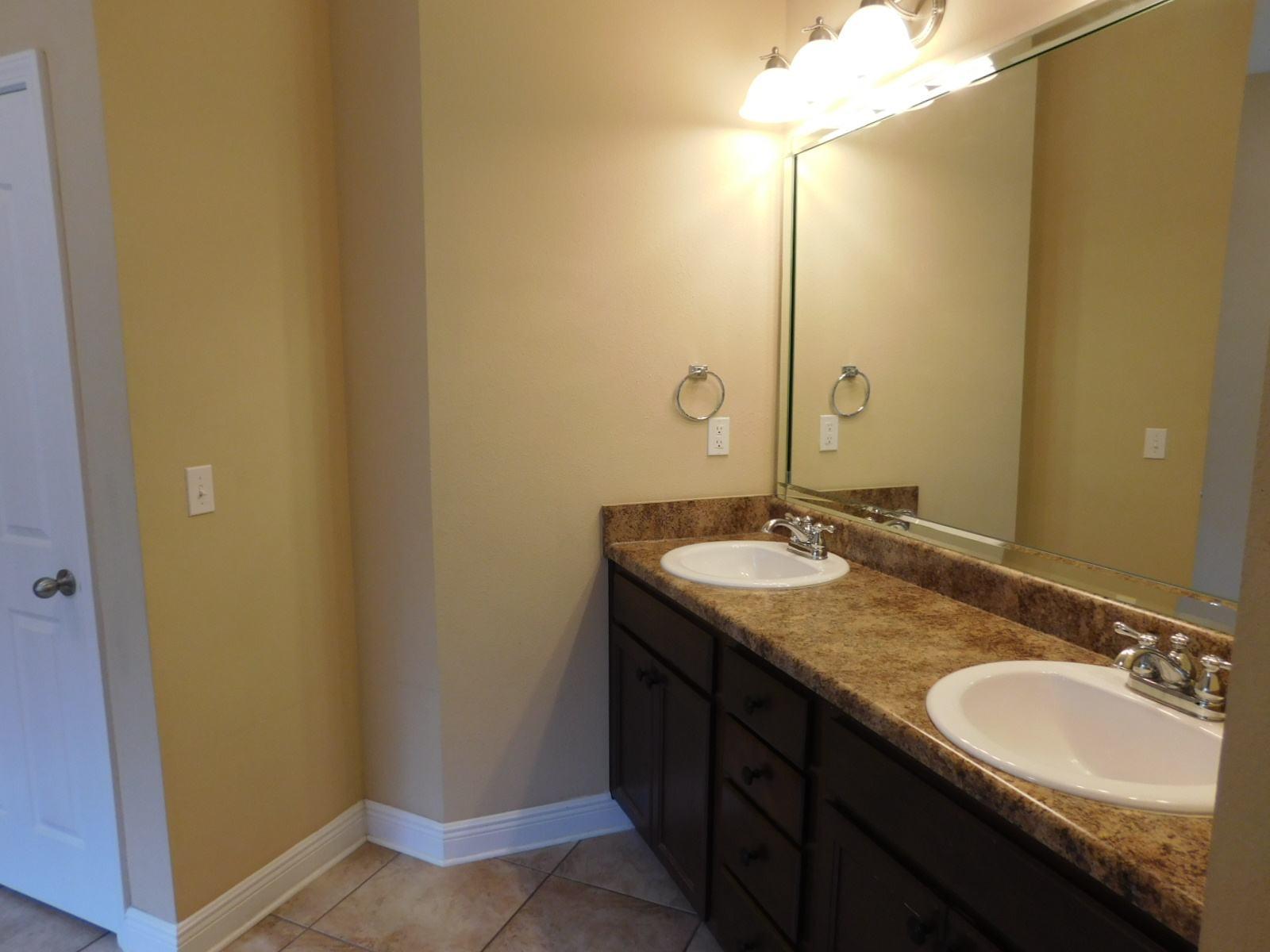 ROLLING RIDGE S/D - Residential