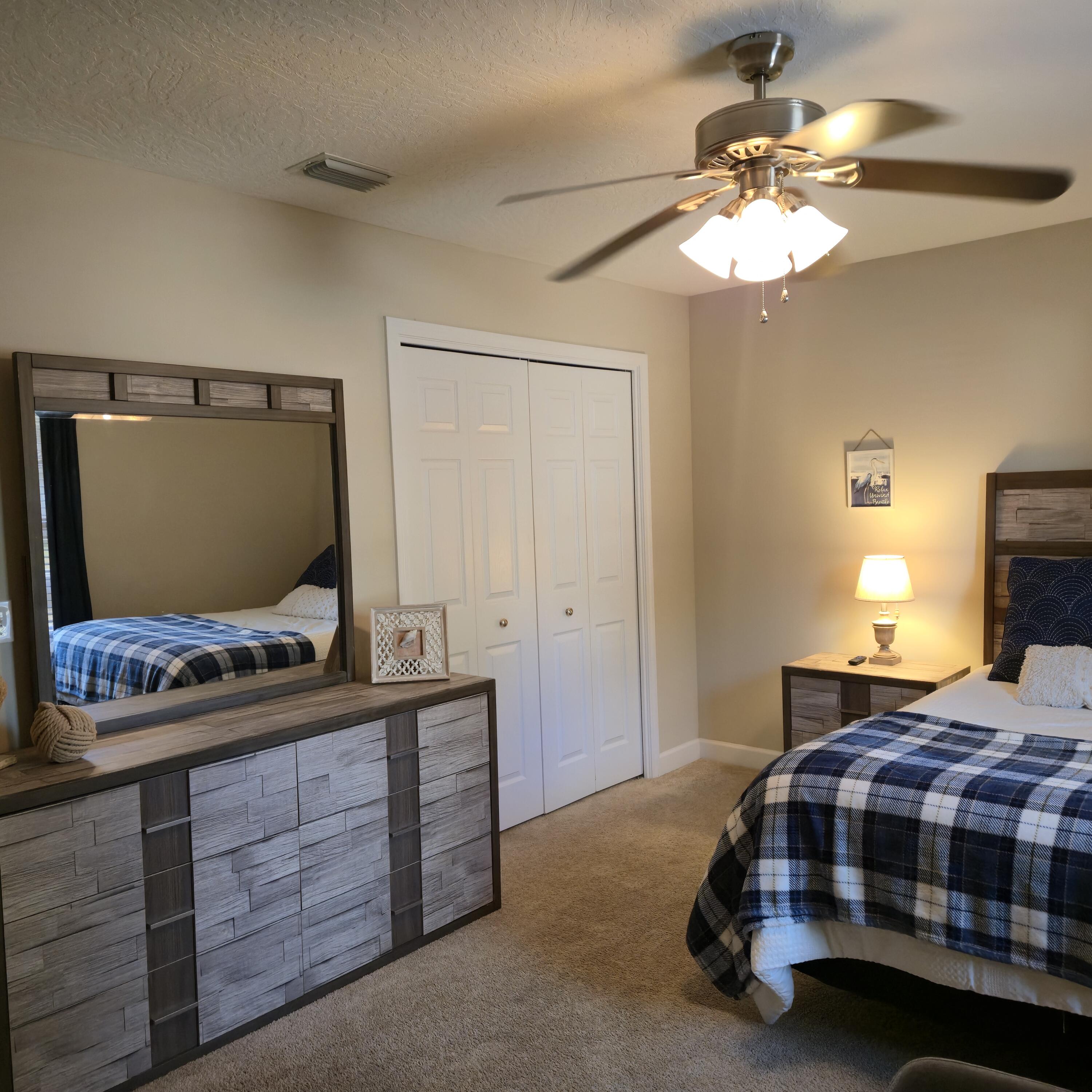 METES & BOUNDS - Residential Lease