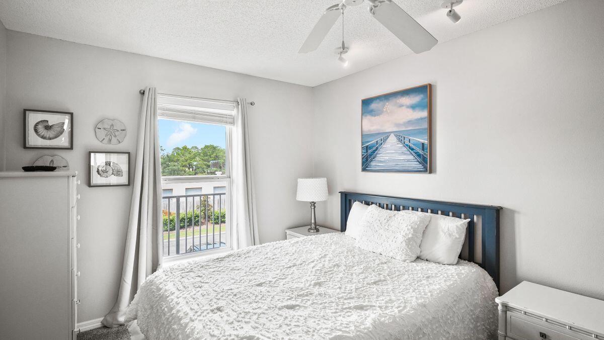 ROLLIN TIDE VILLAS - Residential