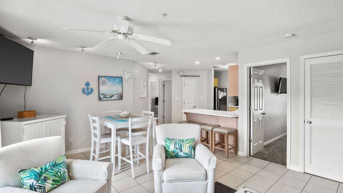 ROLLIN TIDE VILLAS - Residential