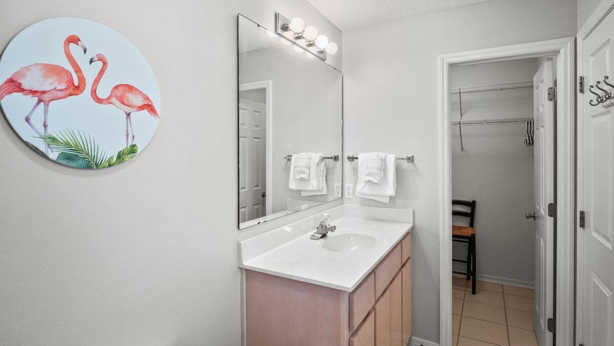 ROLLIN TIDE VILLAS - Residential