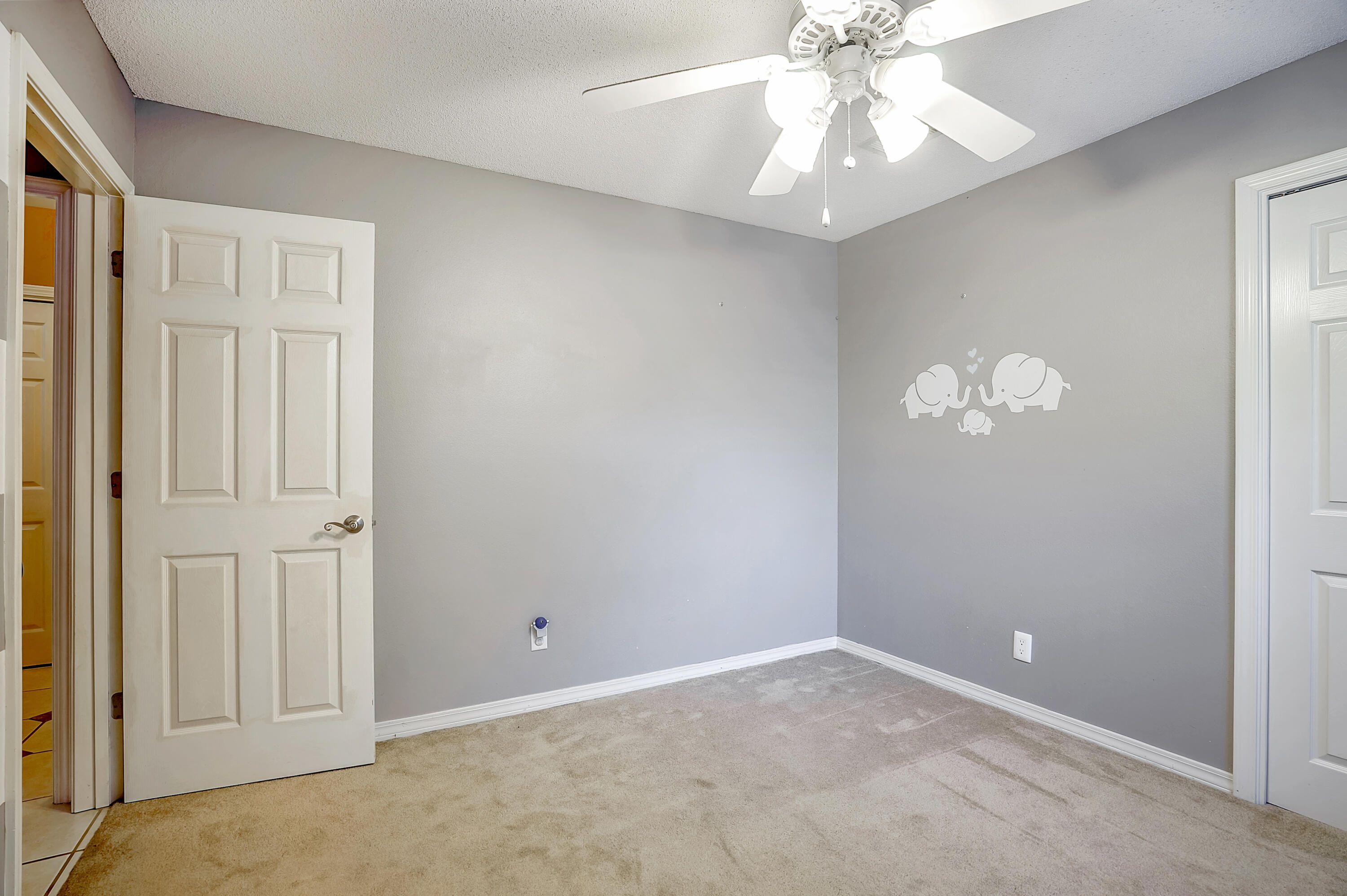 VILLA DANIELLE 1ST ADDN - Residential