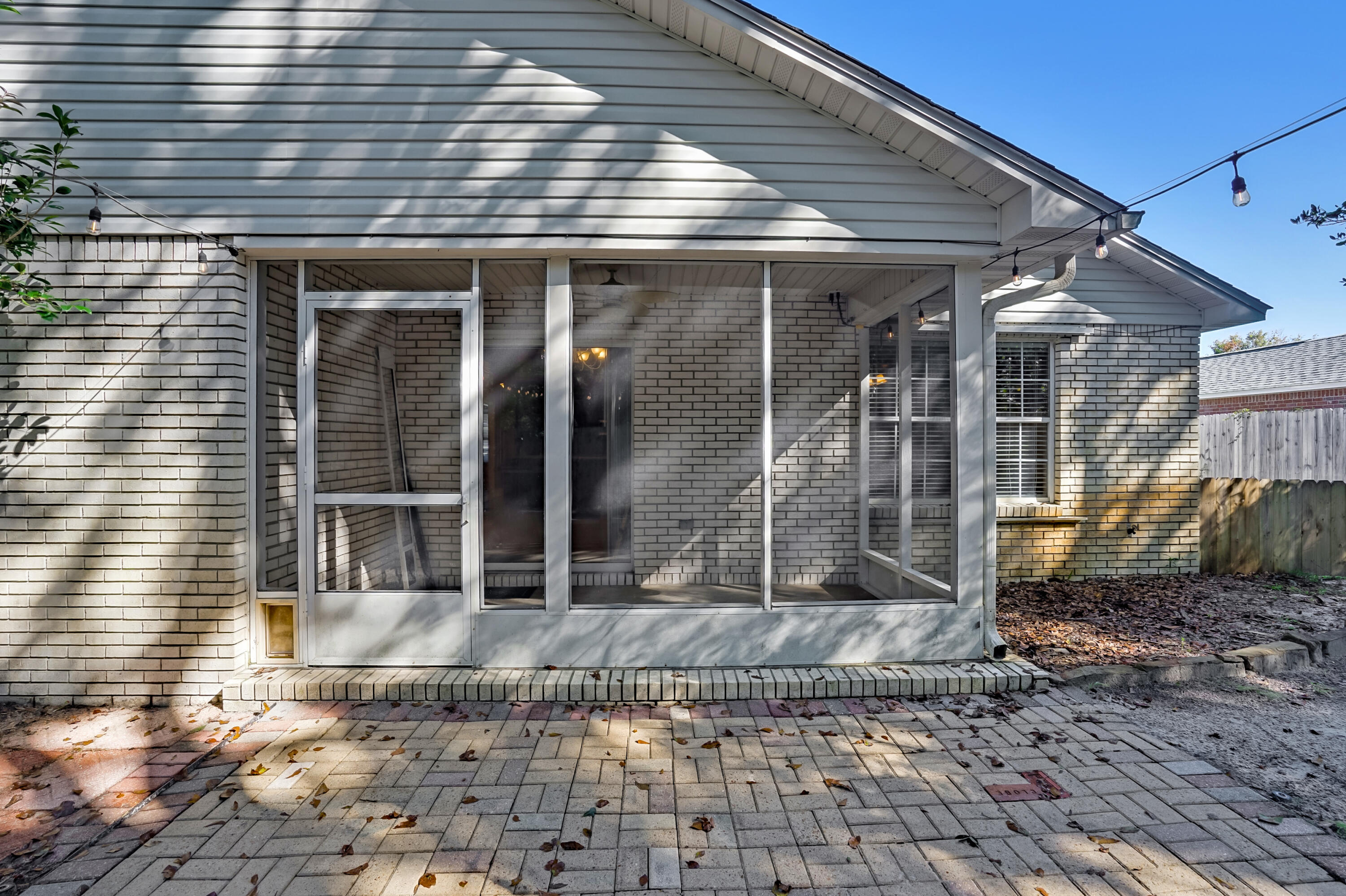 VILLA DANIELLE 1ST ADDN - Residential