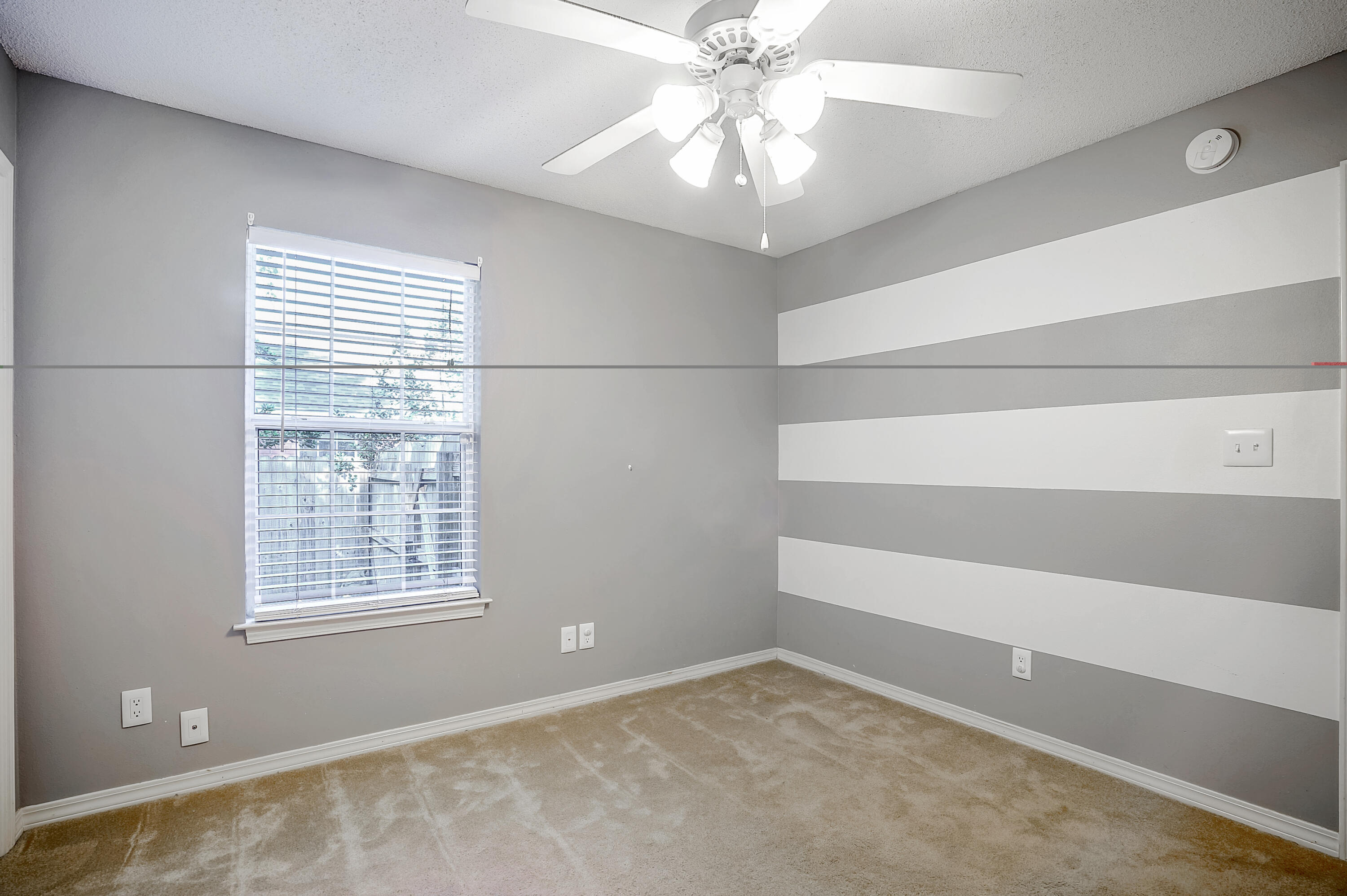 VILLA DANIELLE 1ST ADDN - Residential