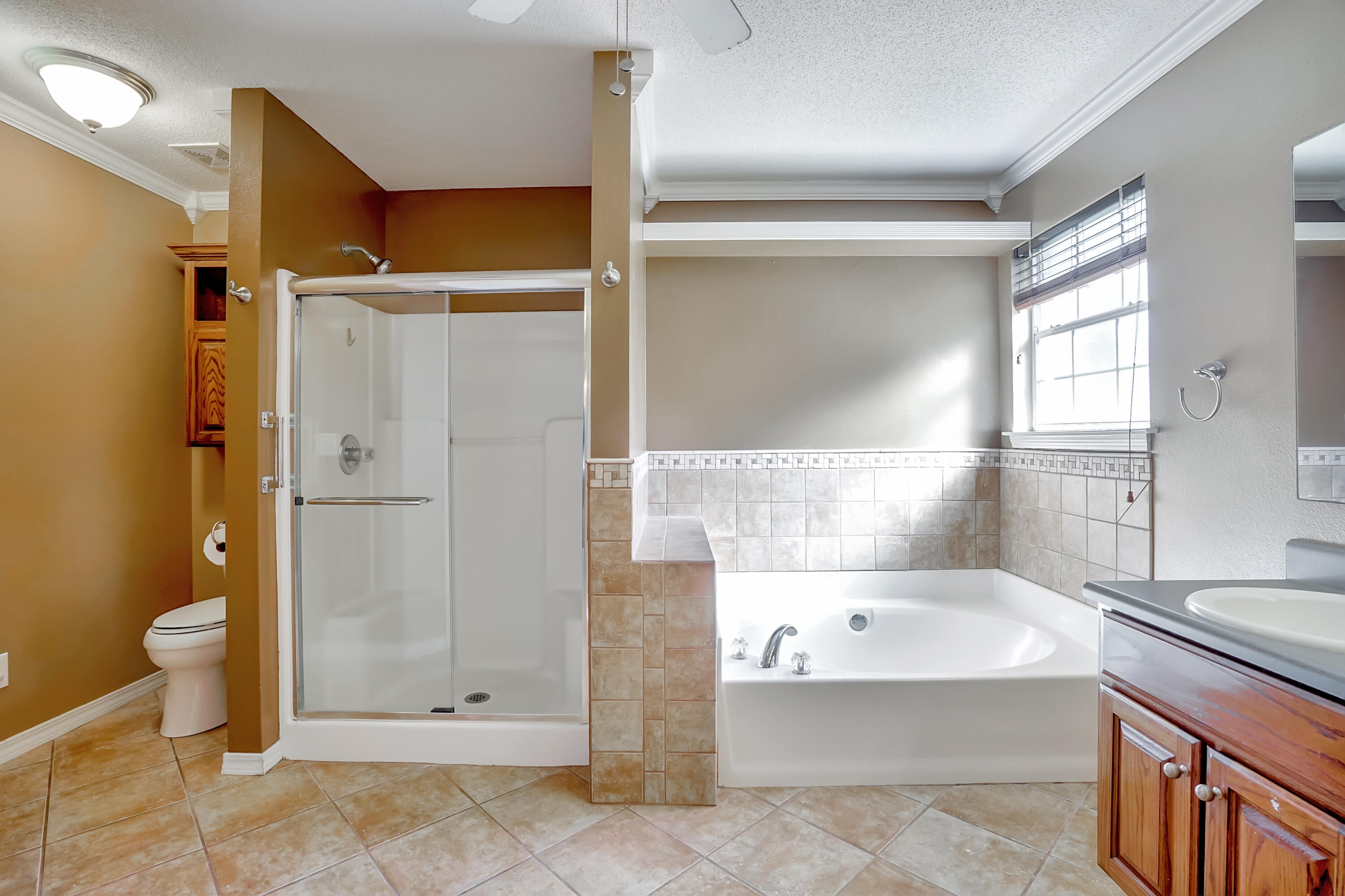 VILLA DANIELLE 1ST ADDN - Residential