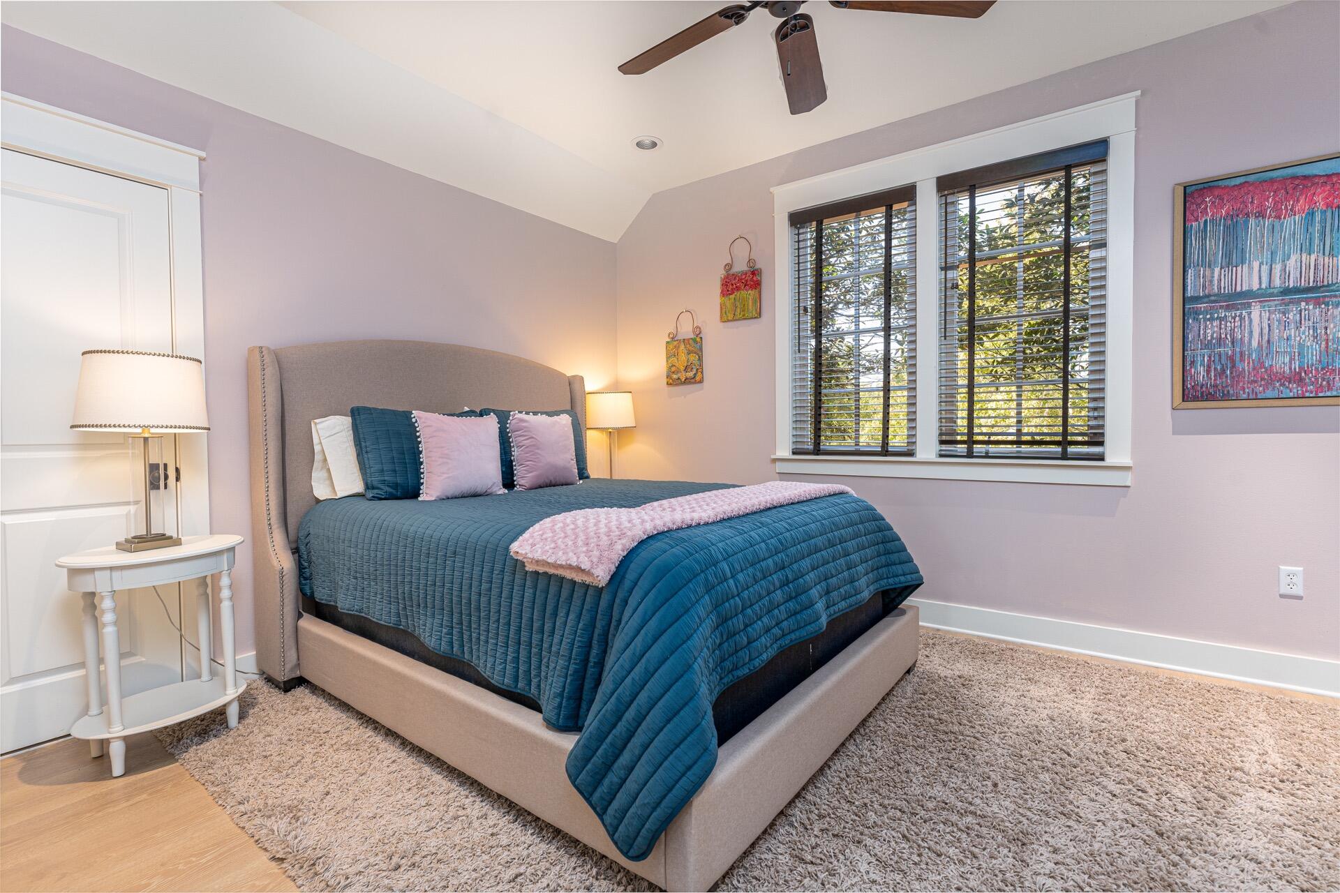 BUNGALOS AT SANDESTIN - Residential