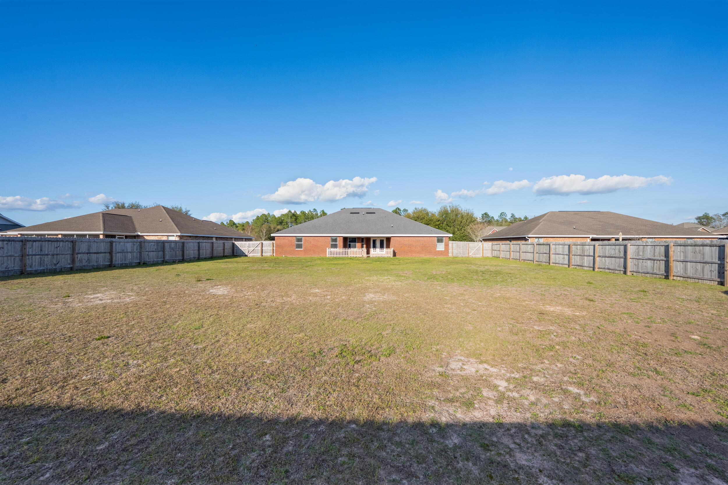 BROWNSTONE MANOR - Residential