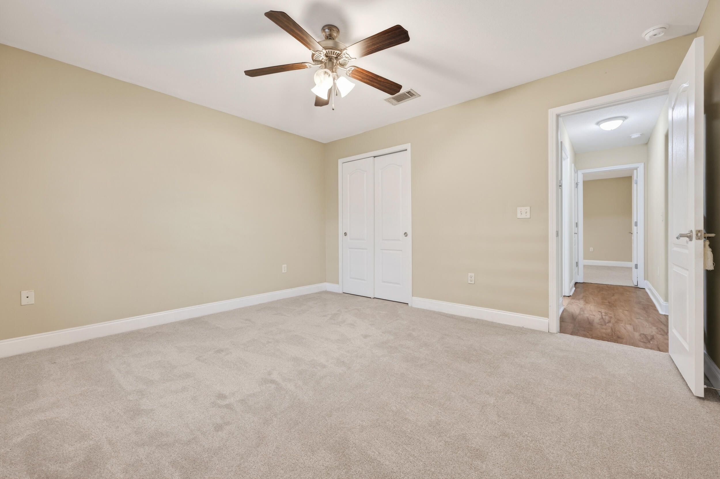 BROWNSTONE MANOR - Residential