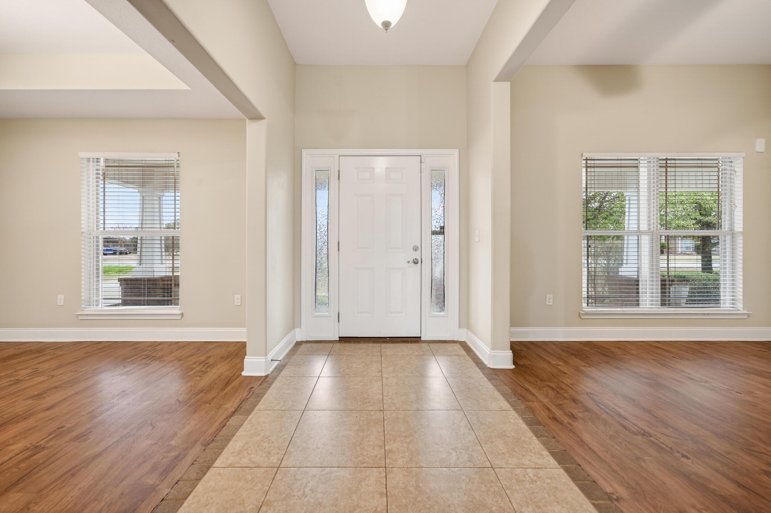 BROWNSTONE MANOR - Residential