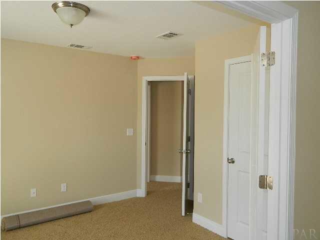 Holley Cliff Estates - Residential