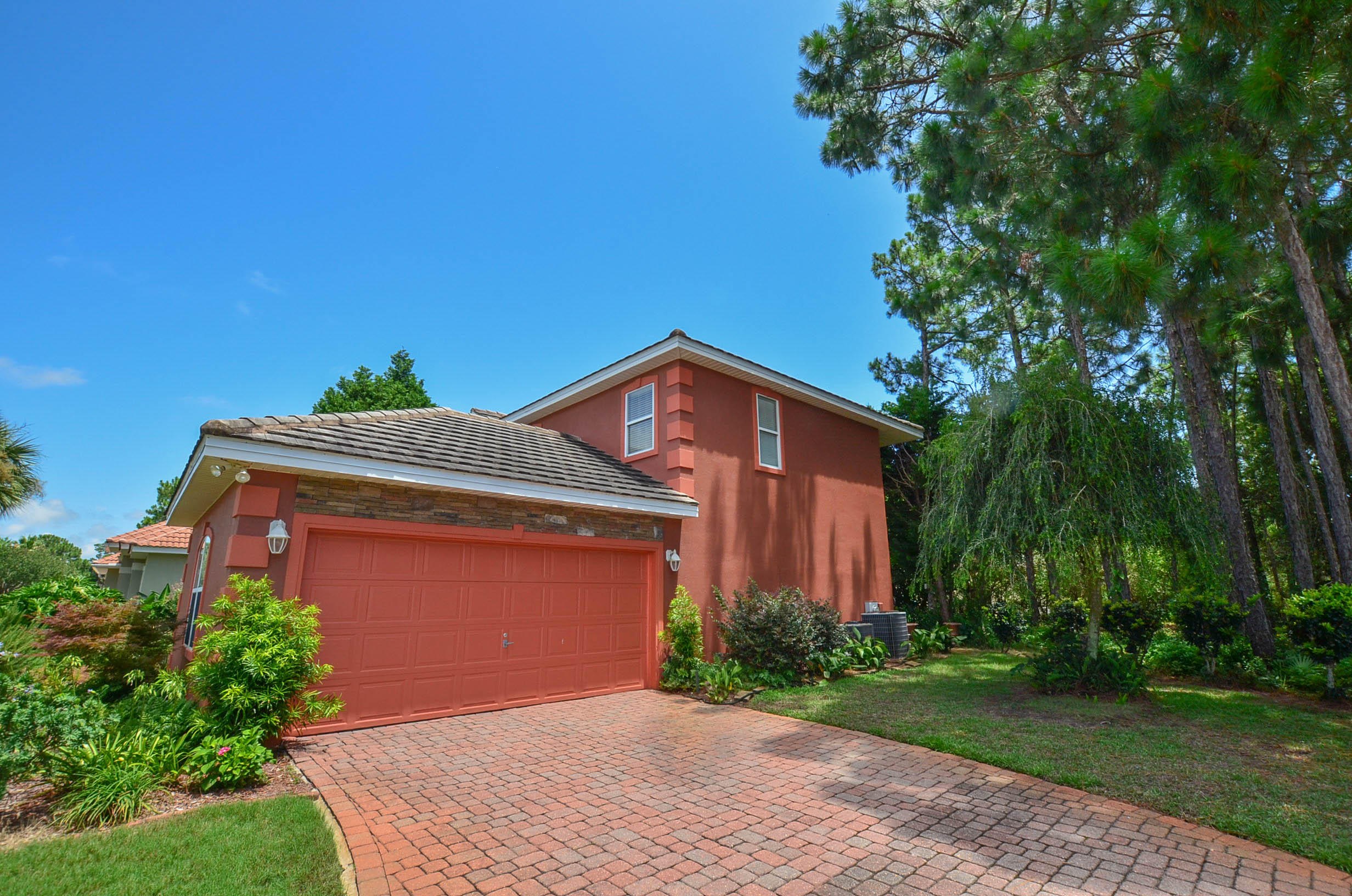 EMERALD BAY PH 1A - Residential