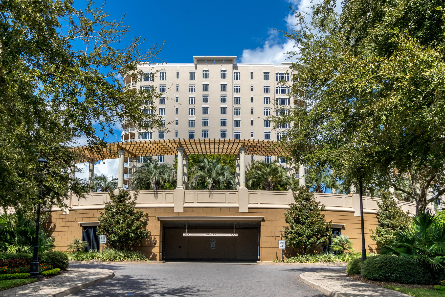 ONE WATER PLACE AT KELLY PLANTATION - Residential