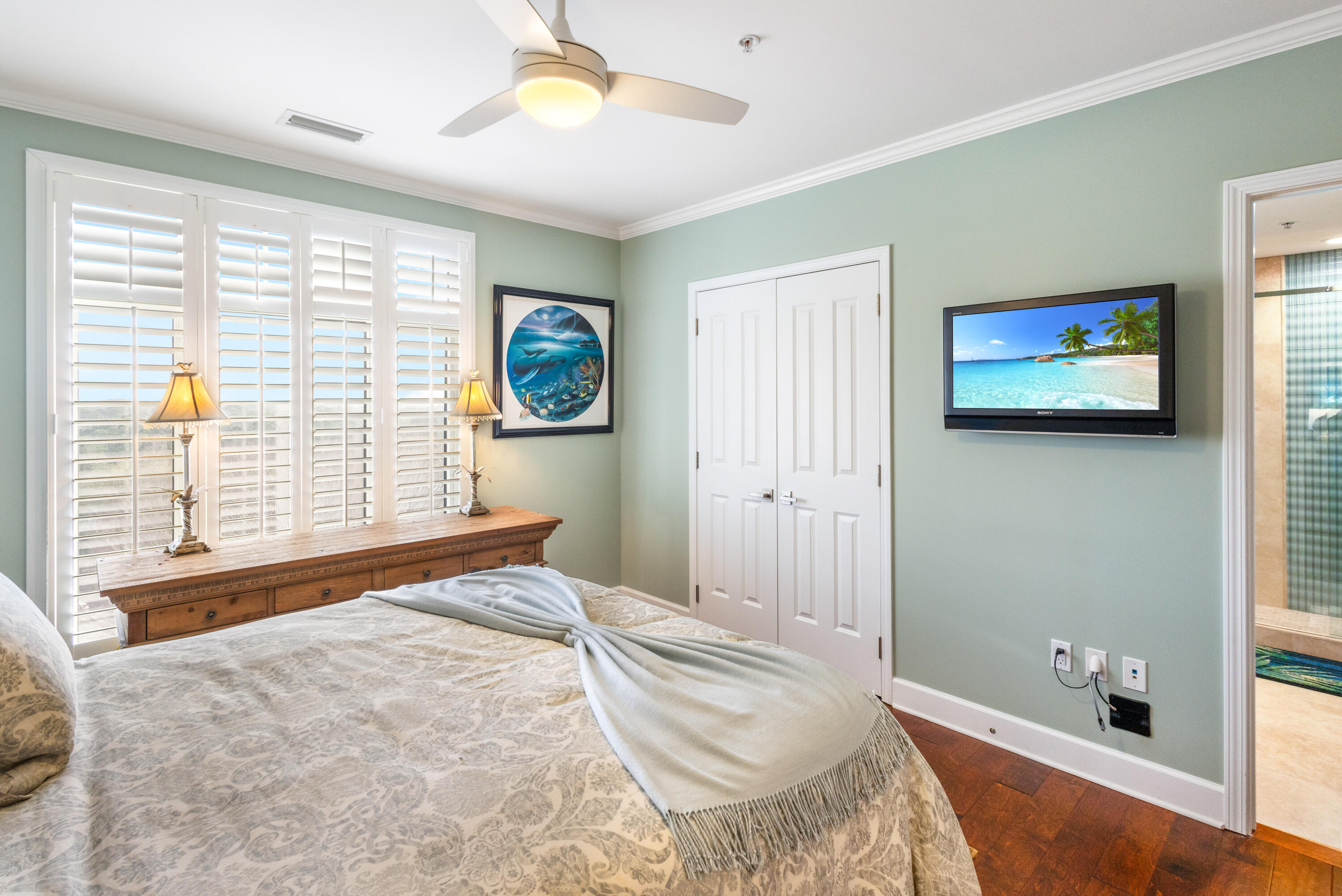 ONE WATER PLACE AT KELLY PLANTATION - Residential
