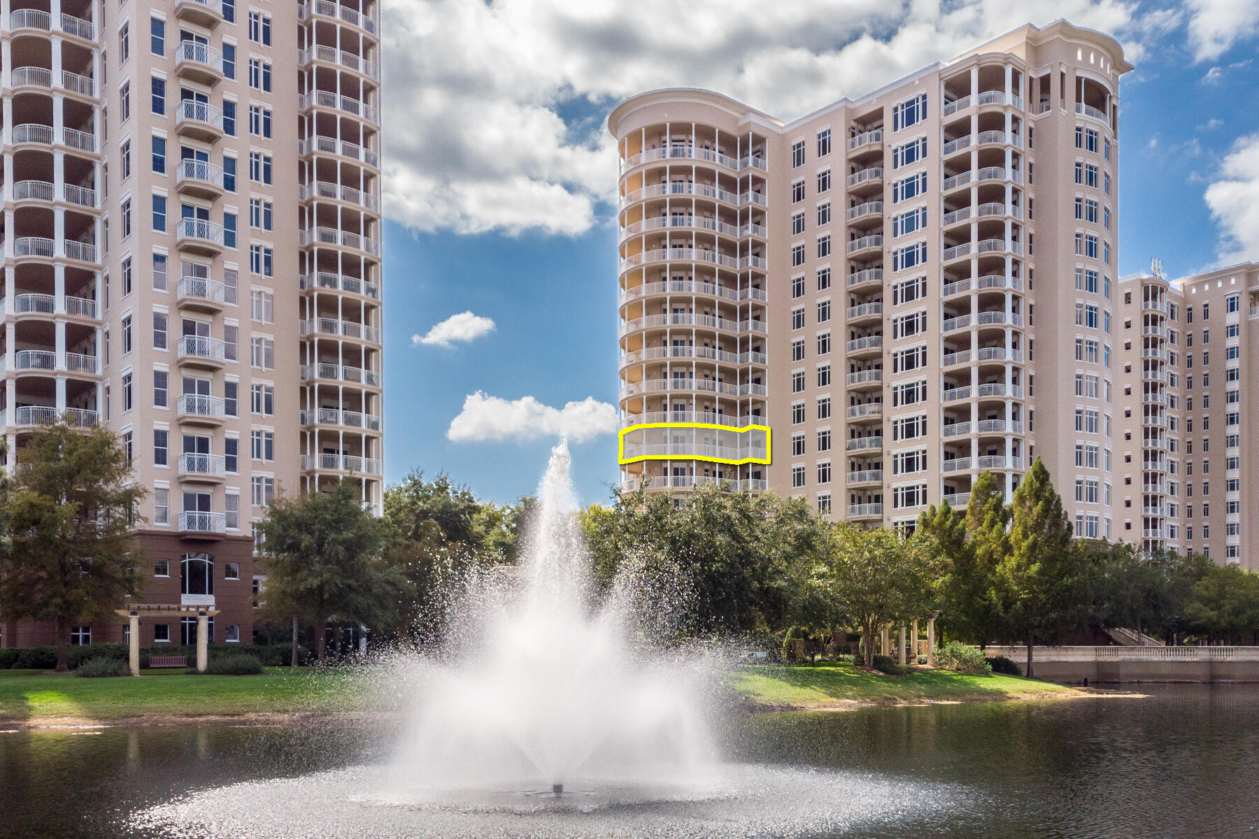 ONE WATER PLACE AT KELLY PLANTATION - Residential