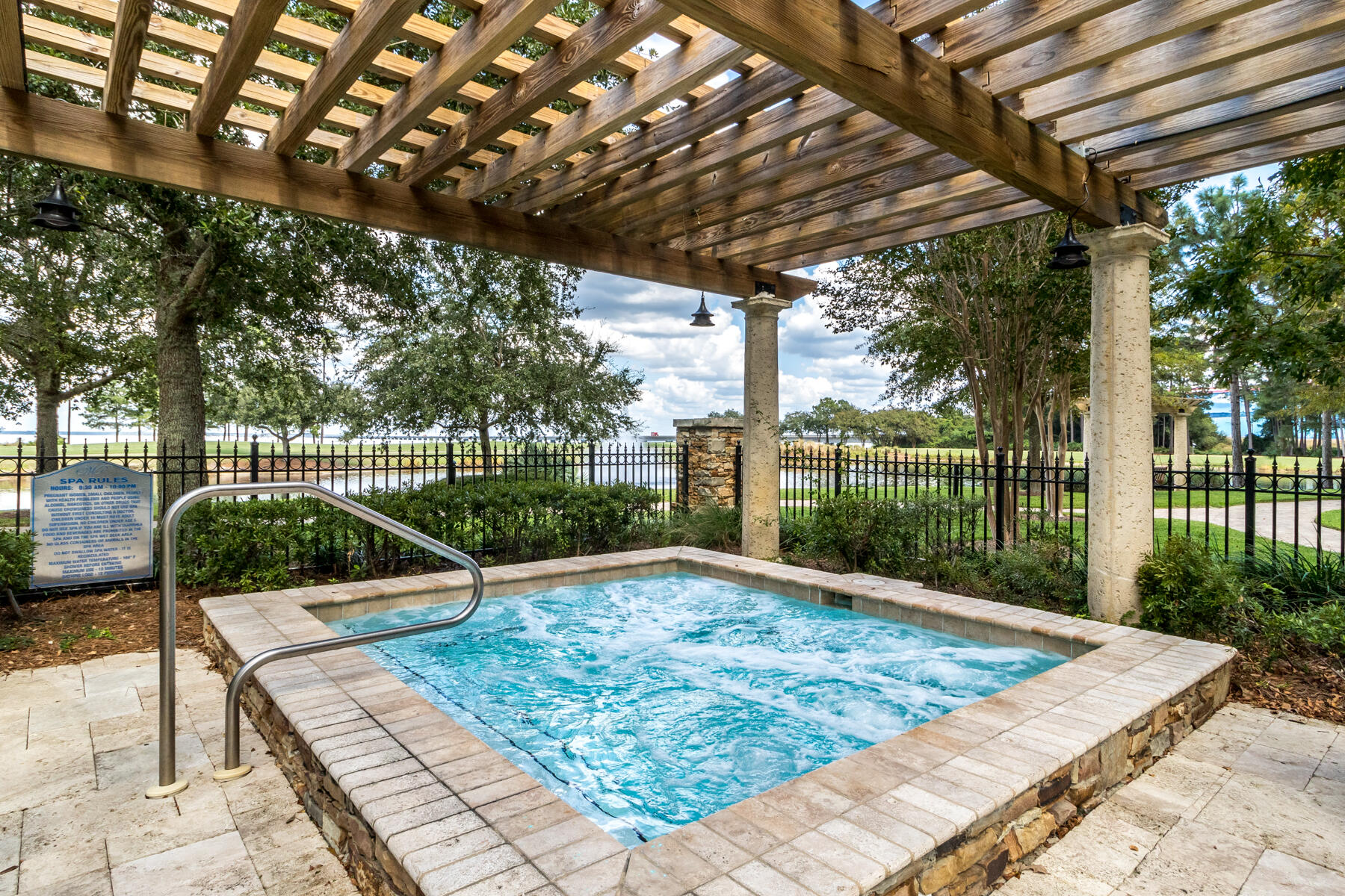 ONE WATER PLACE AT KELLY PLANTATION - Residential