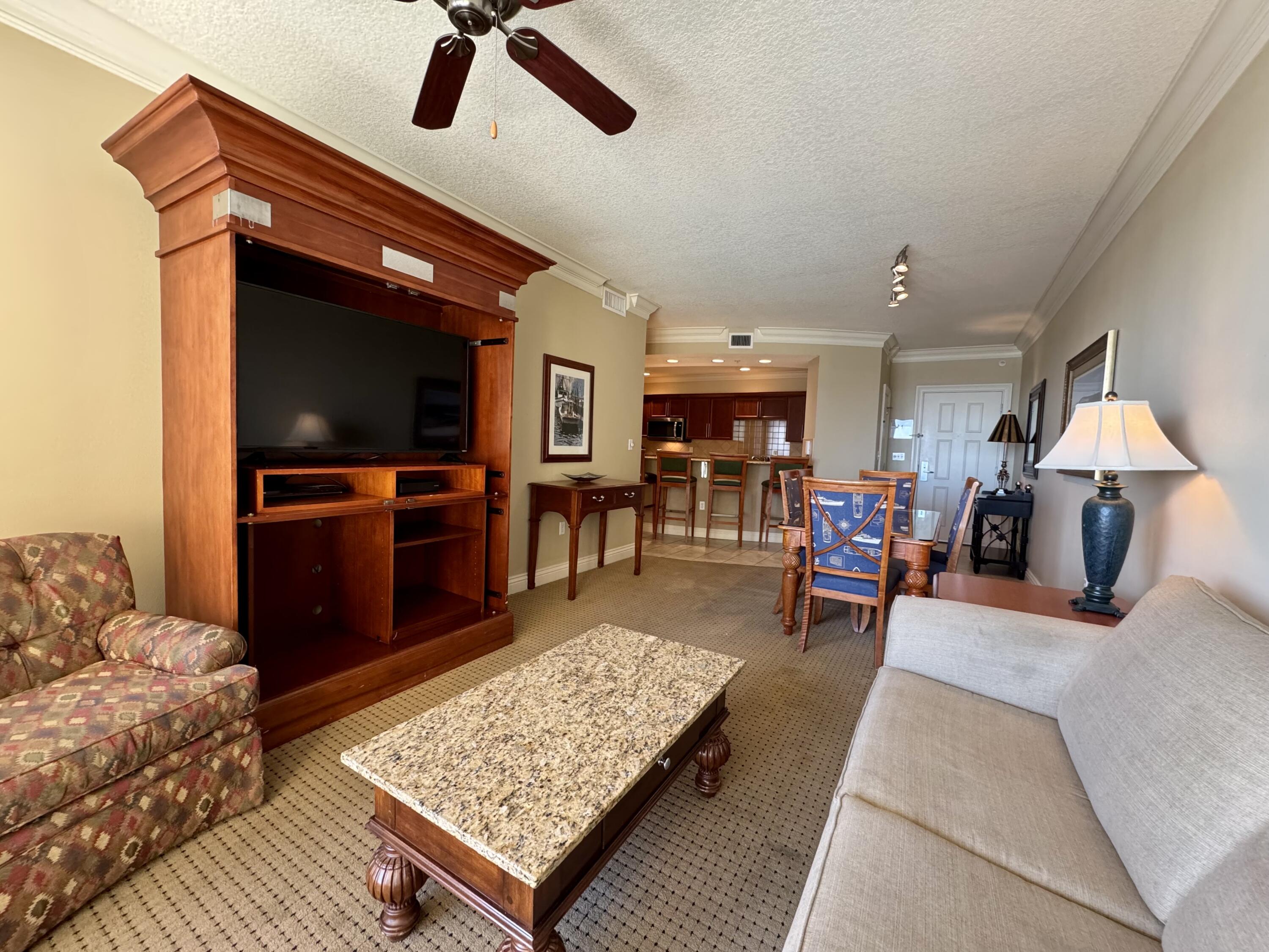 Emerald Grande - Residential