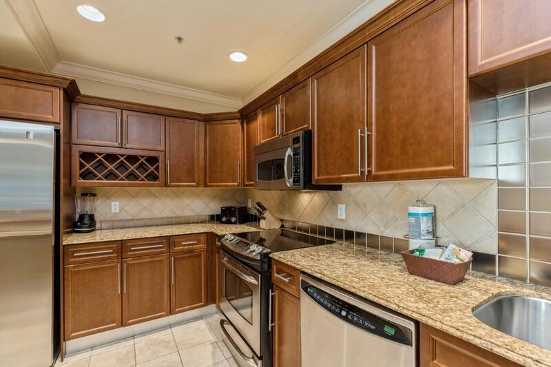 Emerald Grande - Residential