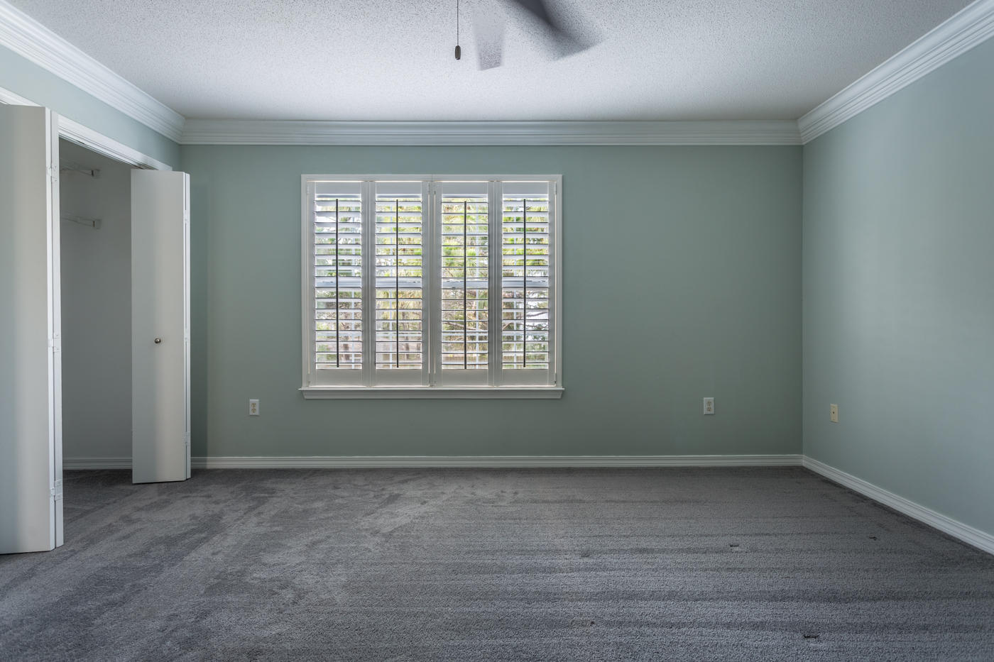 ESCADA - Residential Lease