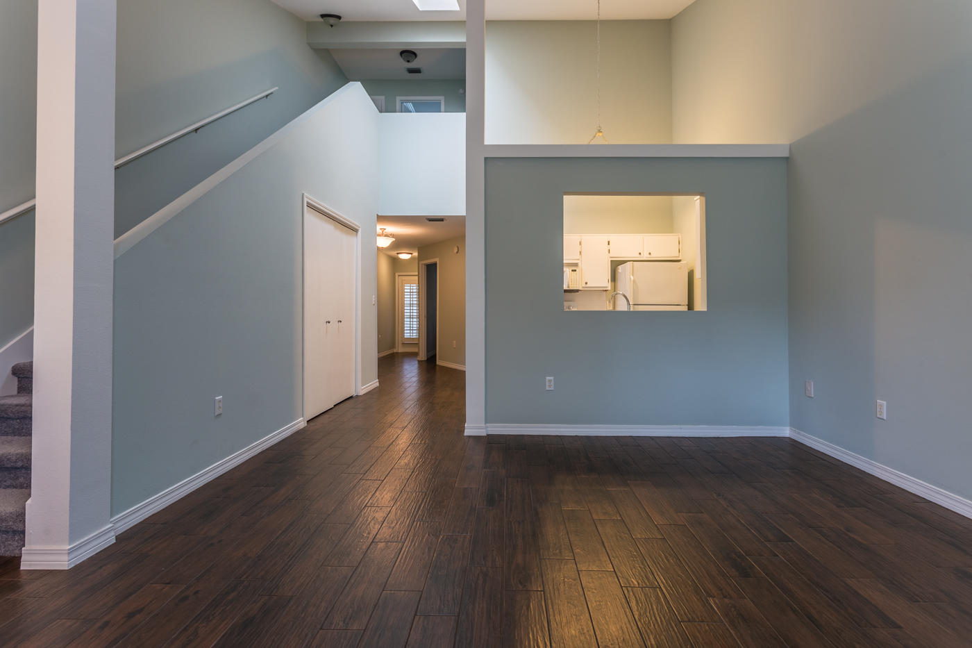 ESCADA - Residential Lease
