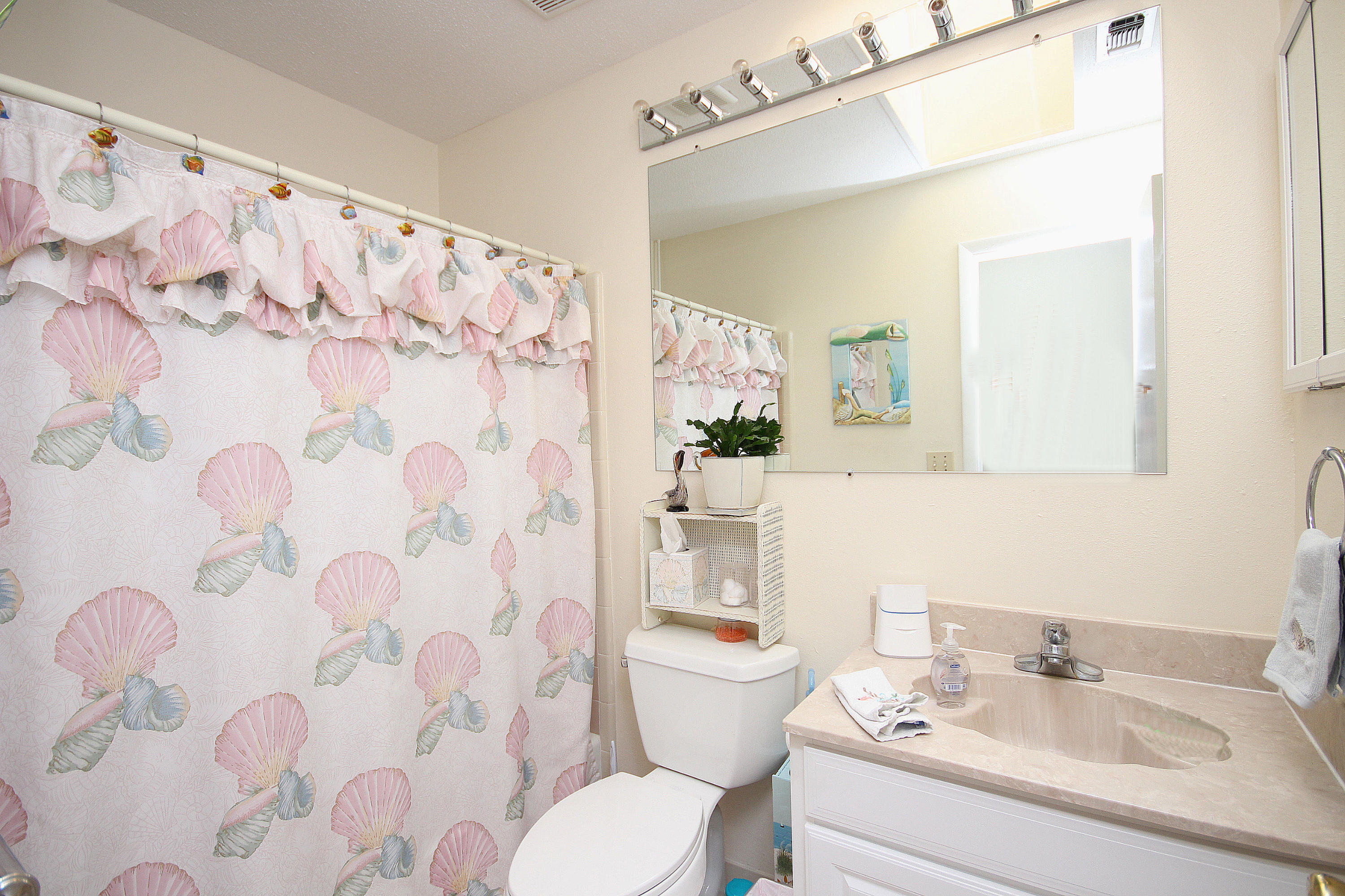 BLUEWATER BAY VILLAGE 1A - Residential