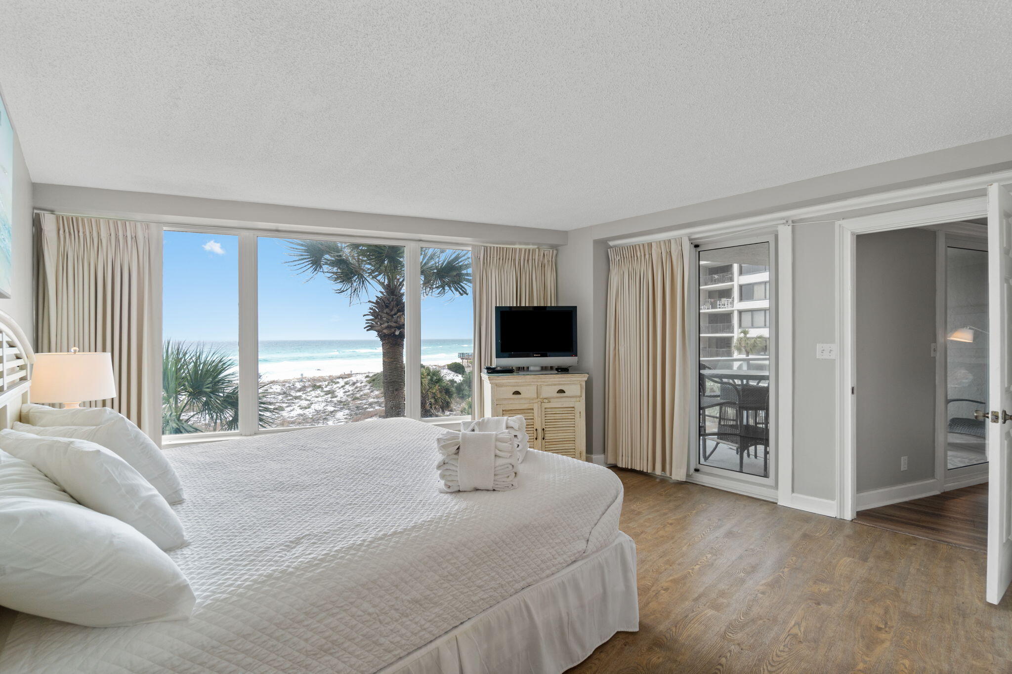 BEACHSIDE TWO - Residential