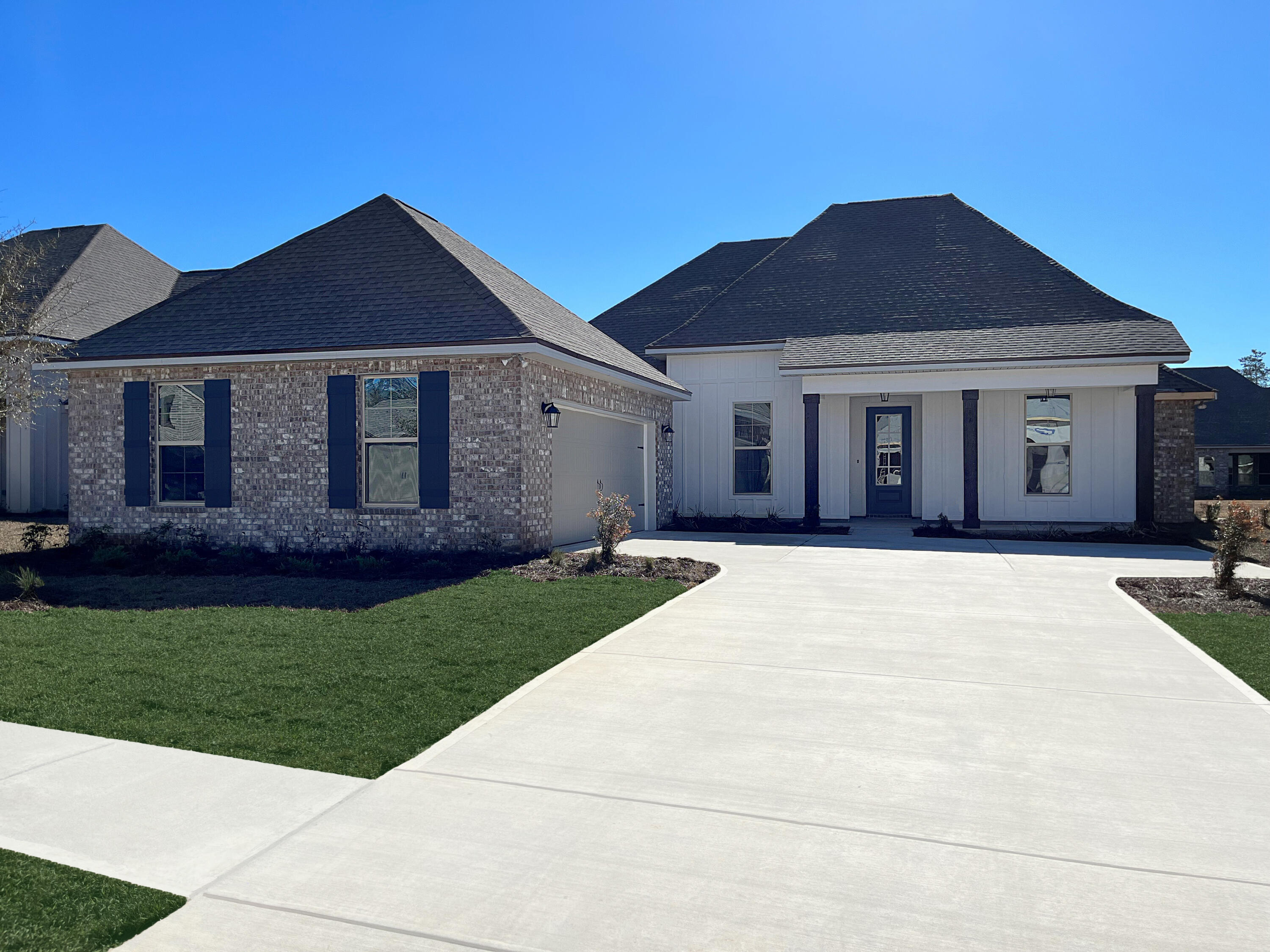 THE TRAILS AT HAMMOCK BAY - Residential